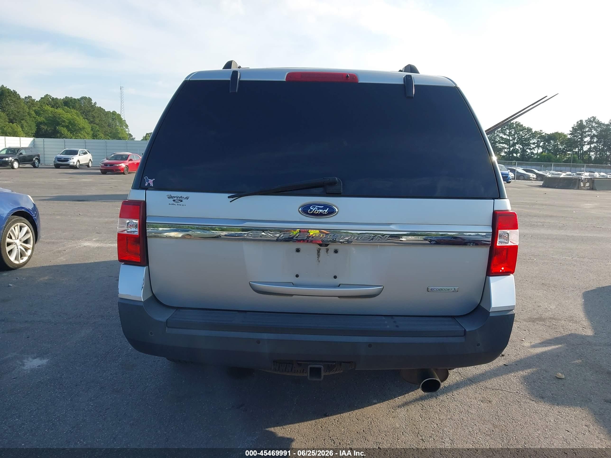 2015 Ford Expedition Xl Белый vin: 1FMJU1GT7FEF11422