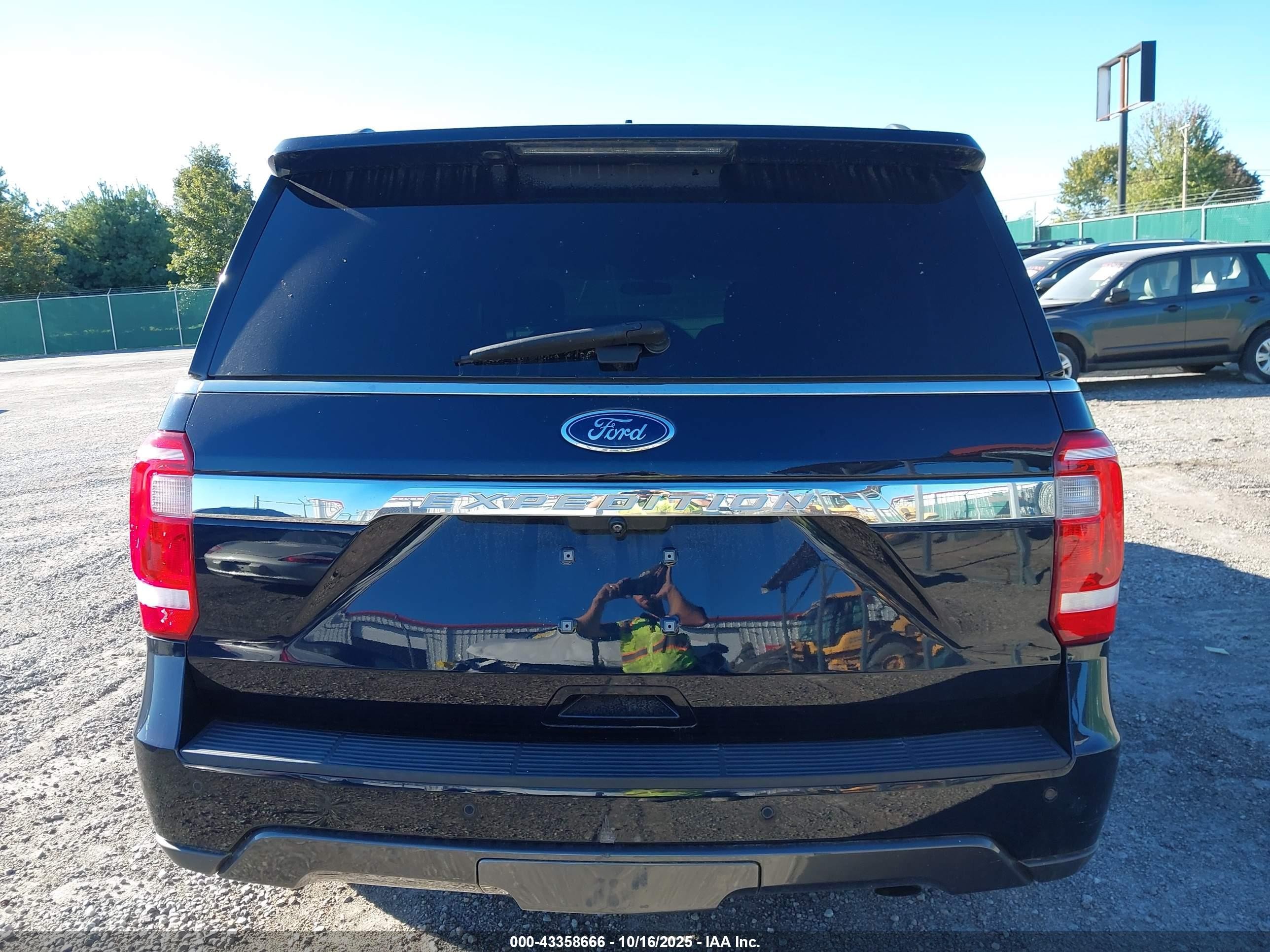 2021 Ford Expedition Xl Dark Blue vin: 1FMJU1GT7MEA71571