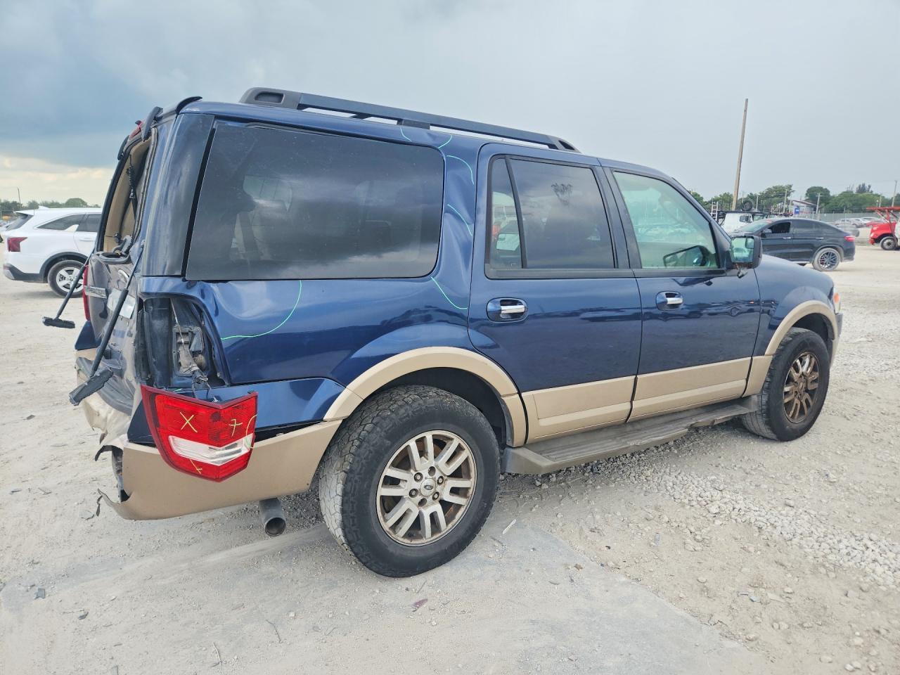 2013 Ford Expedition Xlt Blue vin: 1FMJU1H50DEF61320
