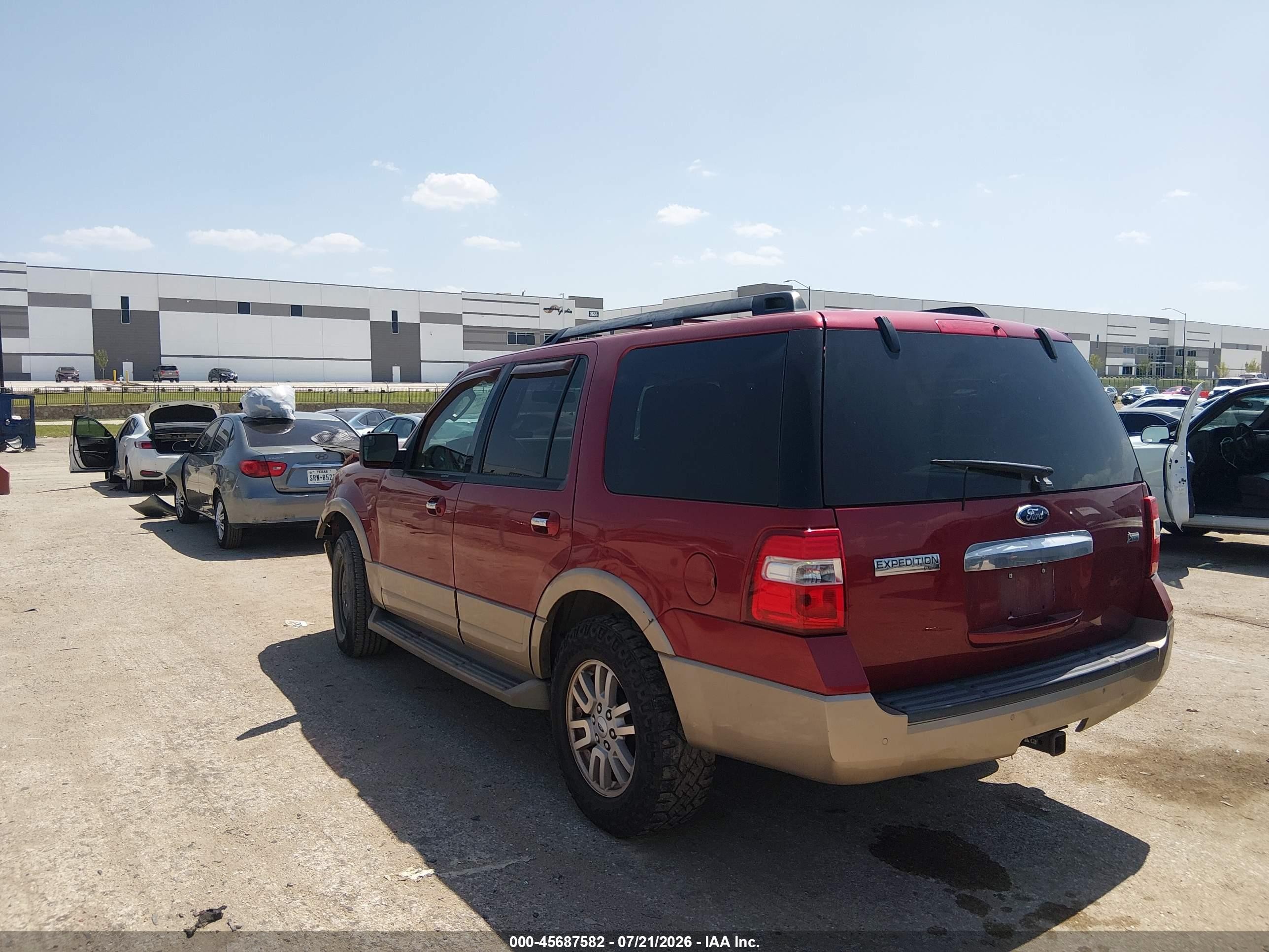 2013 Ford Expedition Xlt Red vin: 1FMJU1H50DEF69725