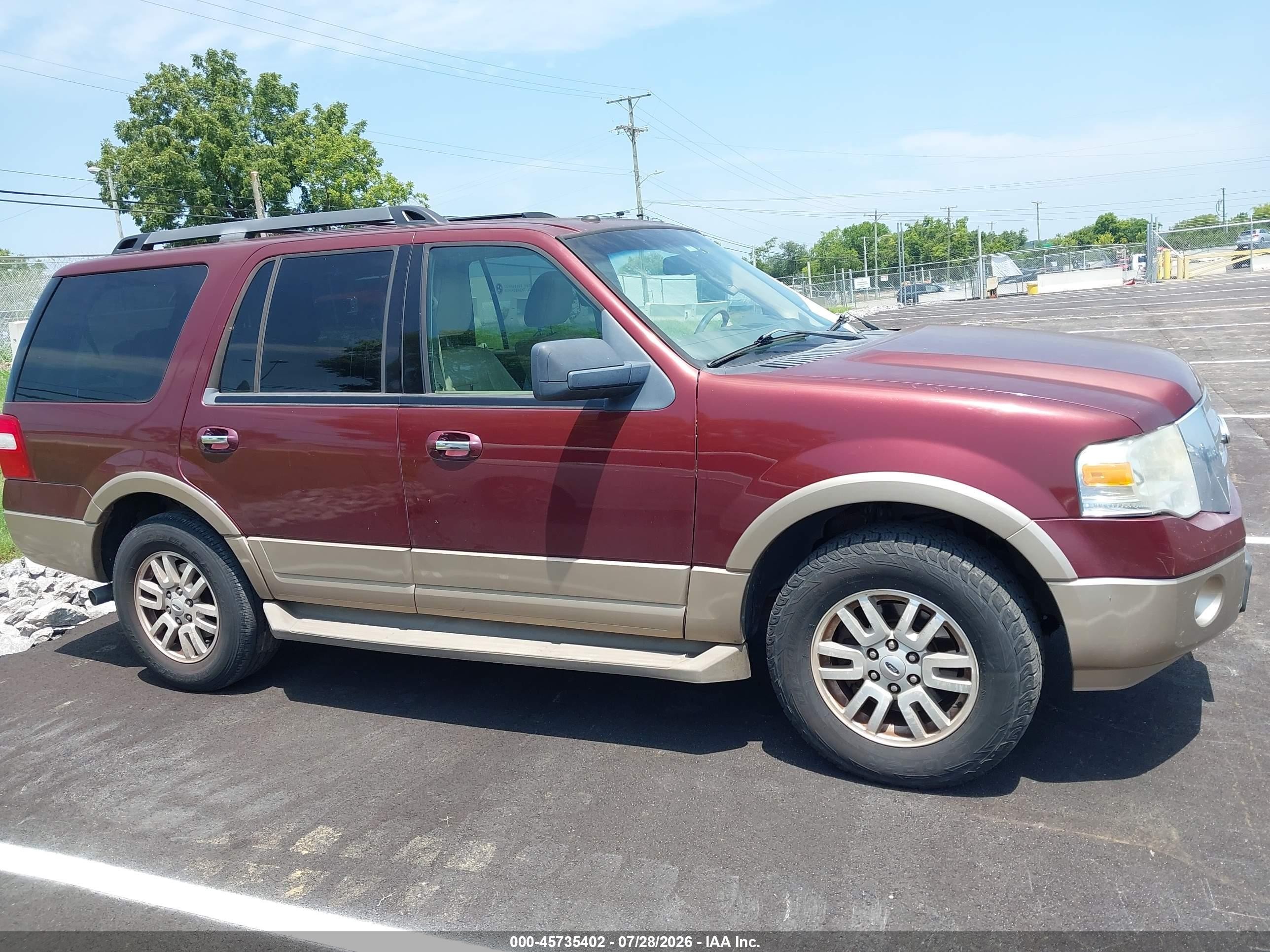 2012 Ford Expedition Xlt Red vin: 1FMJU1H51CEF21052