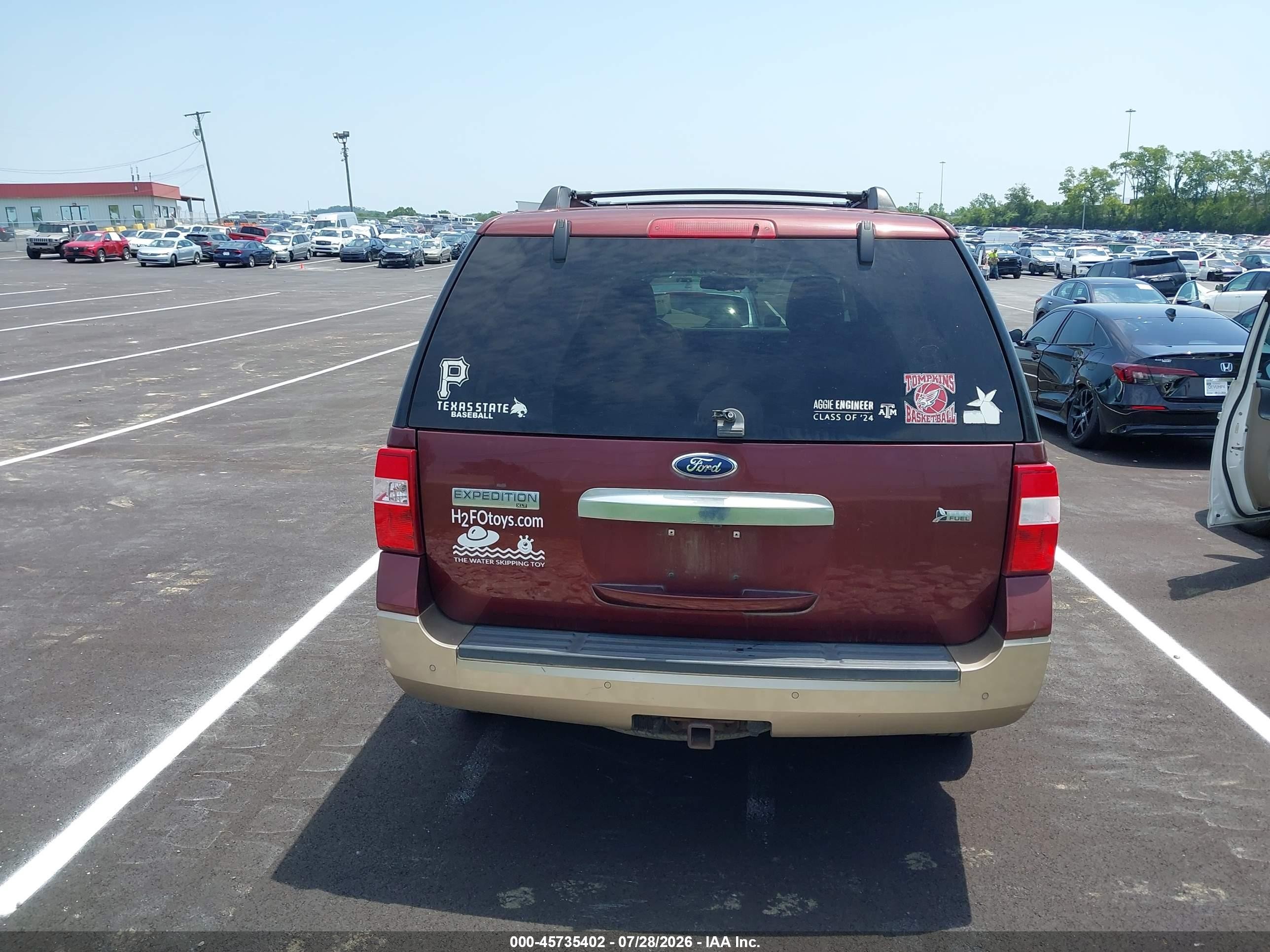 2012 Ford Expedition Xlt Red vin: 1FMJU1H51CEF21052