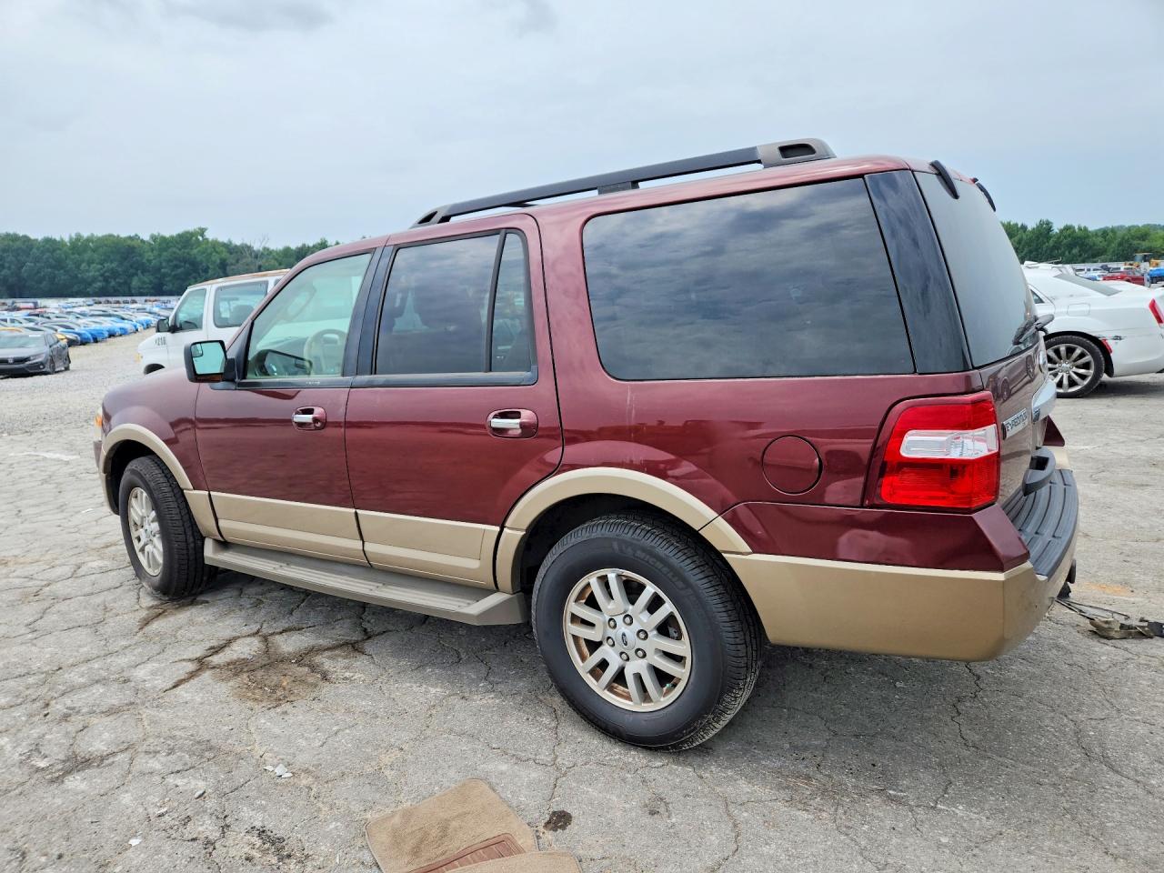 2012 Ford Expedition Xlt Burgundy vin: 1FMJU1H52CEF14773