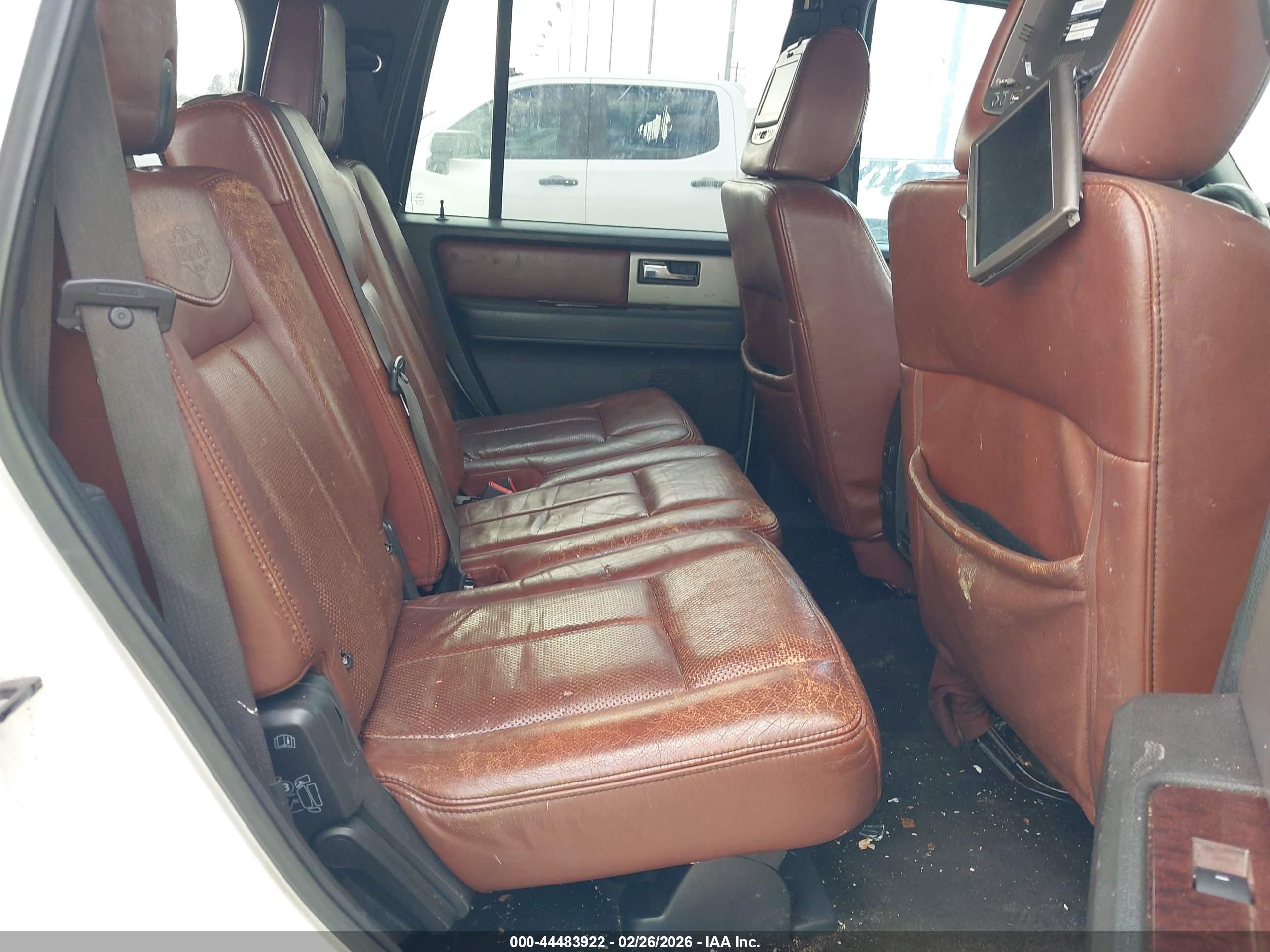 2012 Ford Expedition King Ranch White vin: 1FMJU1H52CEF24655