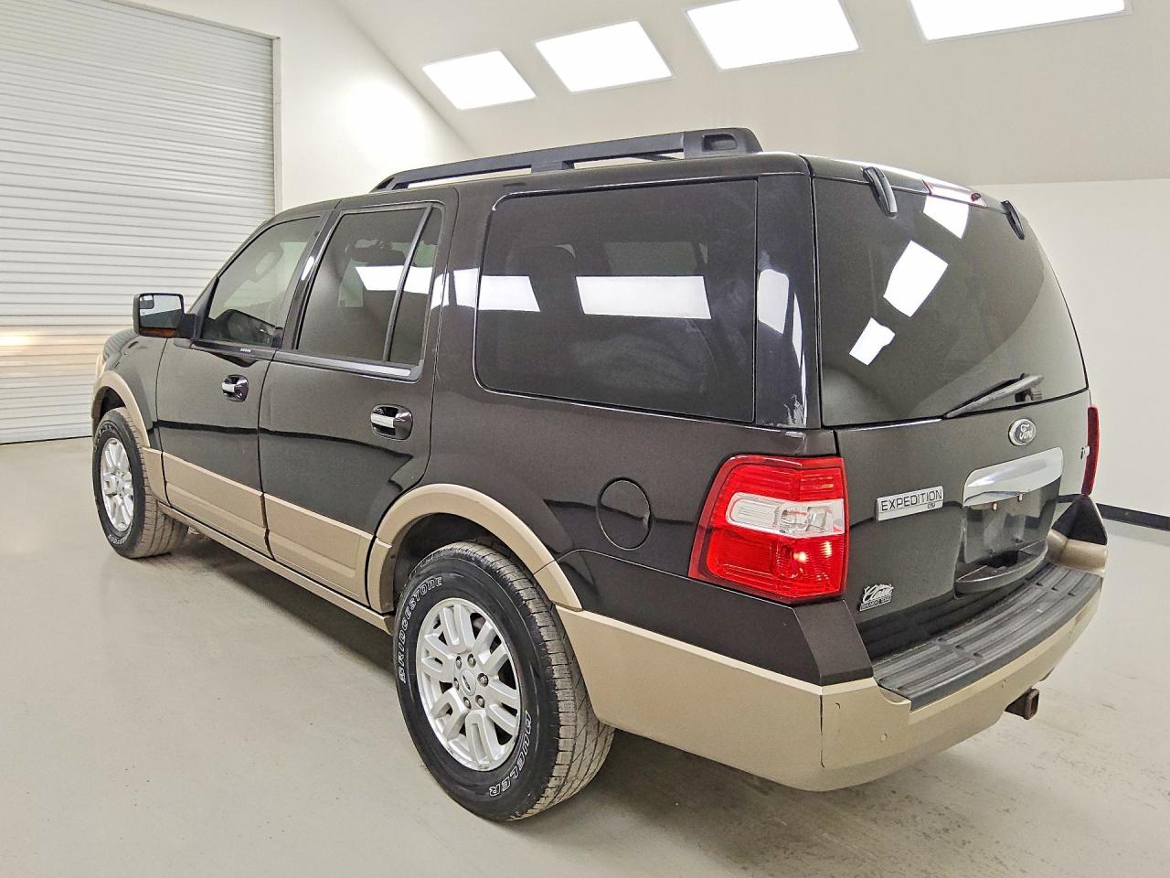 2013 Ford Expedition Xlt/king Ranch Black vin: 1FMJU1H52DEF14709