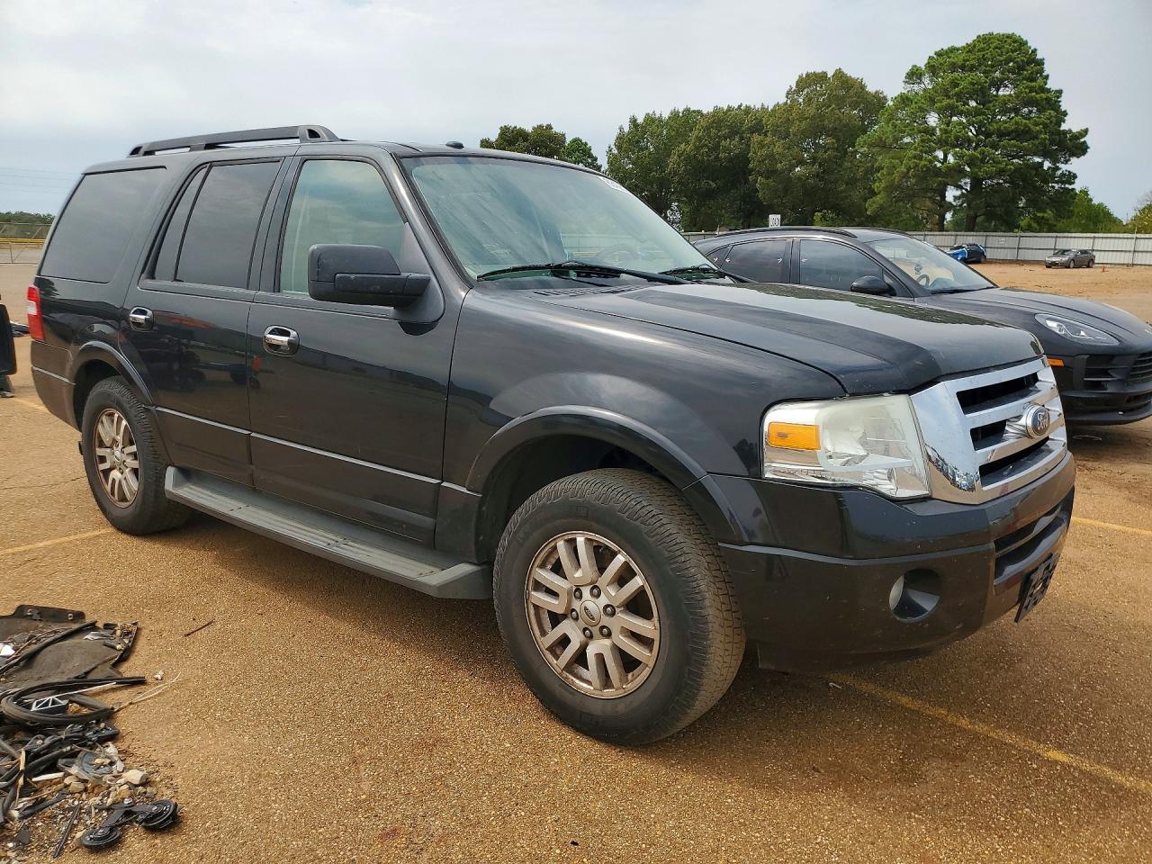 2013 Ford Expedition Xlt Черный vin: 1FMJU1H52DEF17836