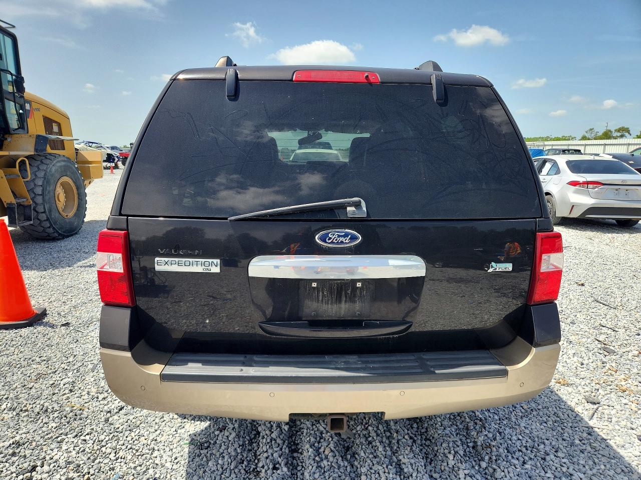 2013 Ford Expedition Xlt Two Tone vin: 1FMJU1H53DEF31325