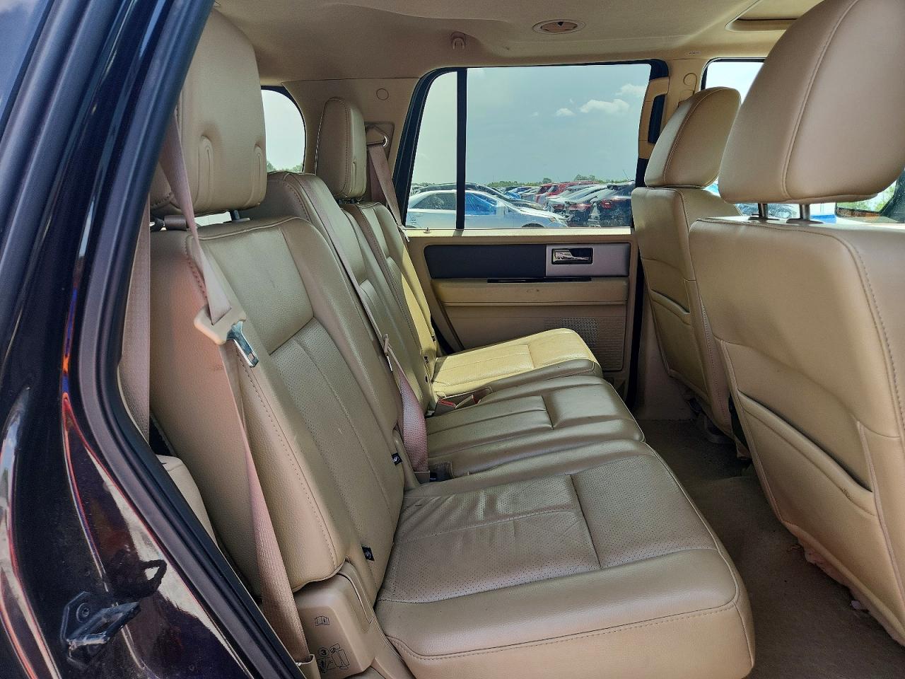 2013 Ford Expedition Xlt Two Tone vin: 1FMJU1H53DEF31325