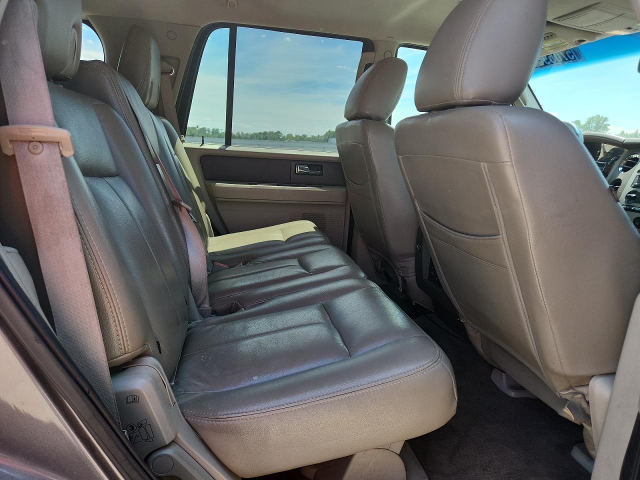 2012 Ford Expedition Charcoal vin: 1FMJU1H55CEF02214