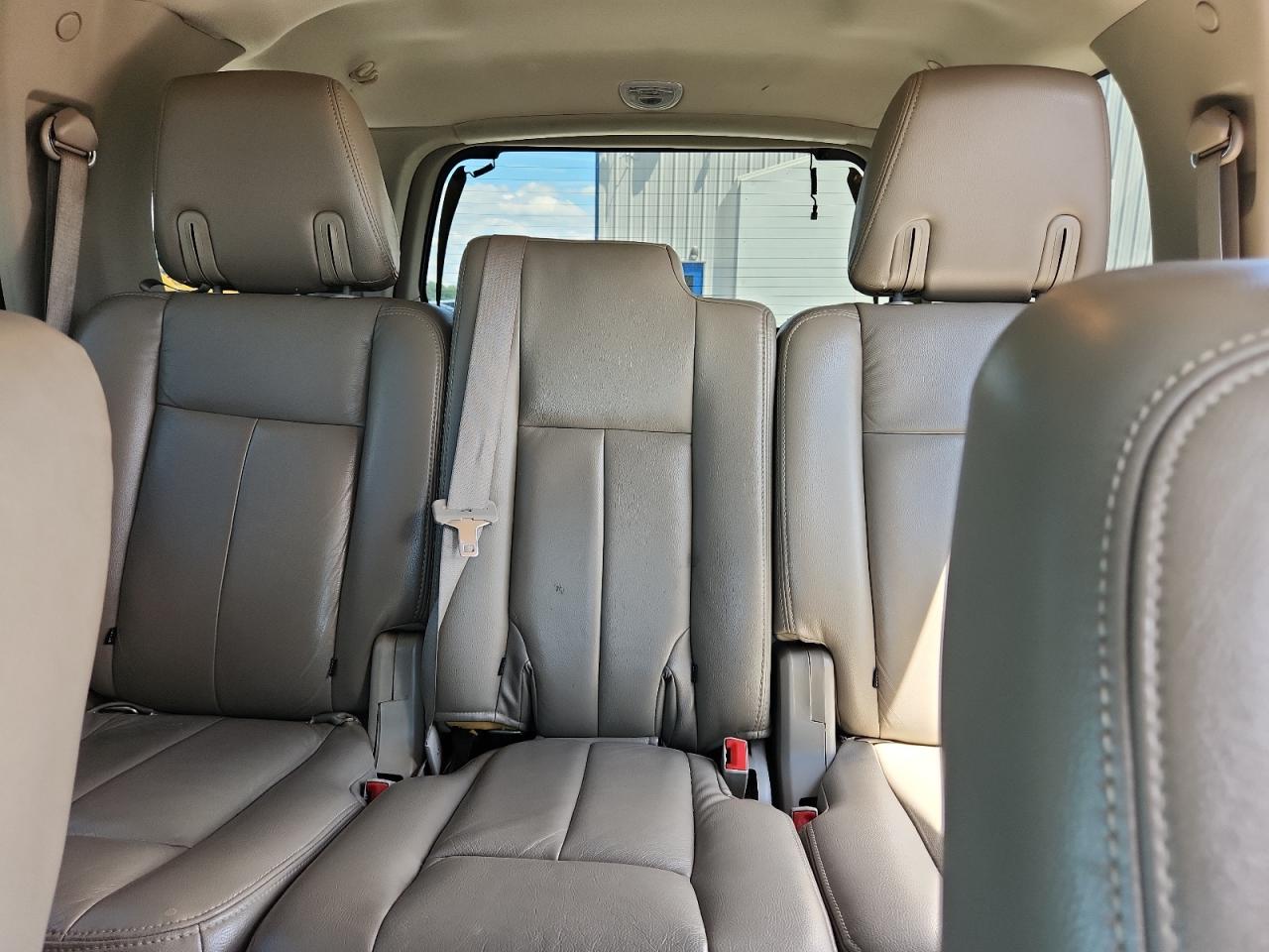 2012 Ford Expedition Charcoal vin: 1FMJU1H55CEF02214