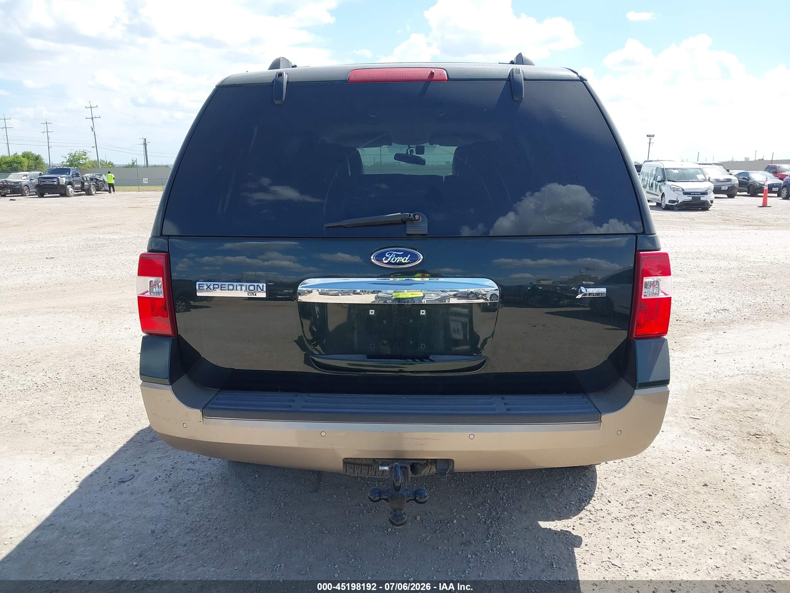 2013 Ford Expedition Xlt Green vin: 1FMJU1H55DEF42973
