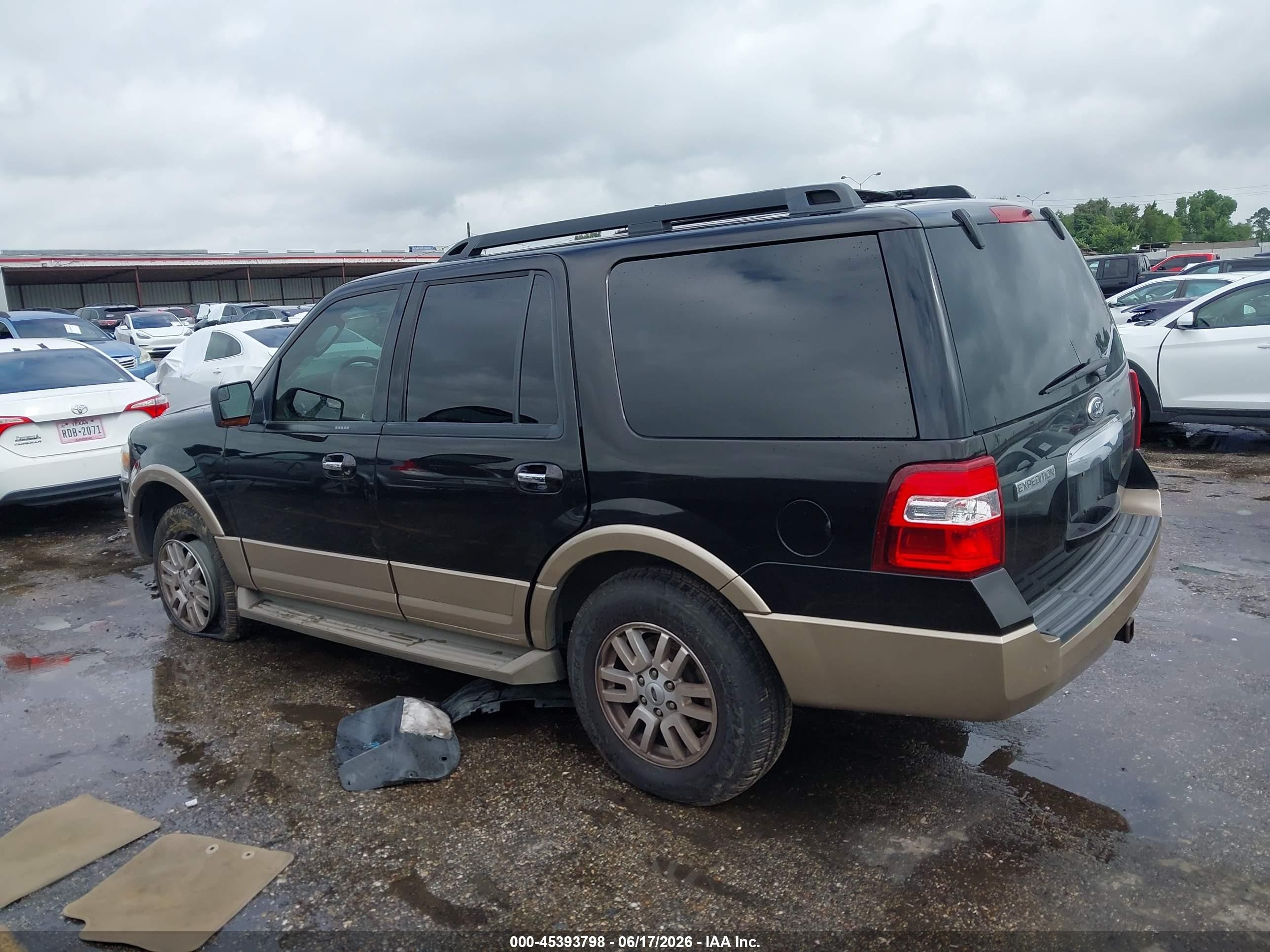 2014 Ford Expedition Xlt Black vin: 1FMJU1H55EEF06718