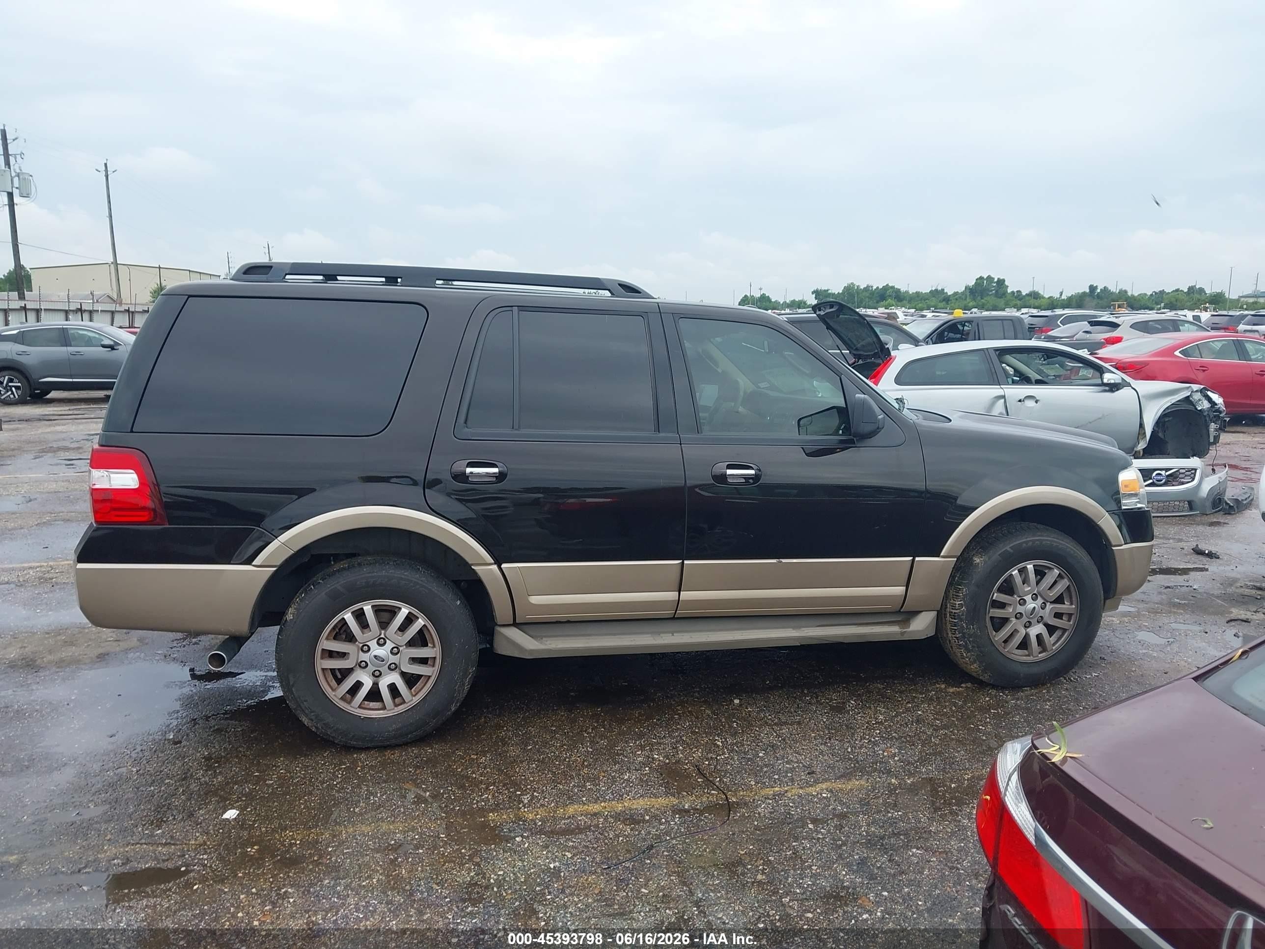 2014 Ford Expedition Xlt Black vin: 1FMJU1H55EEF06718