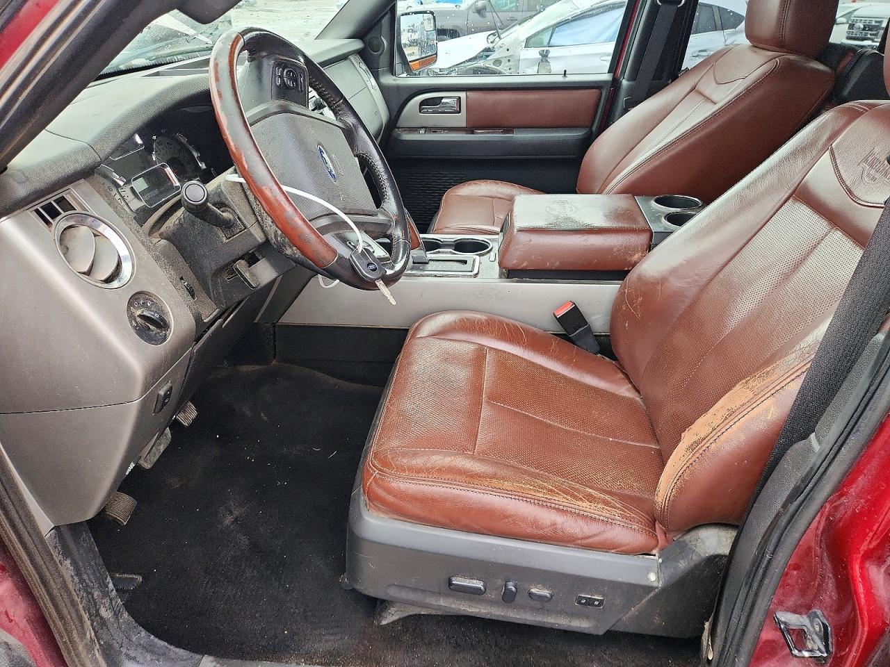2014 Ford Expedition Xlt Красный vin: 1FMJU1H55EEF10655