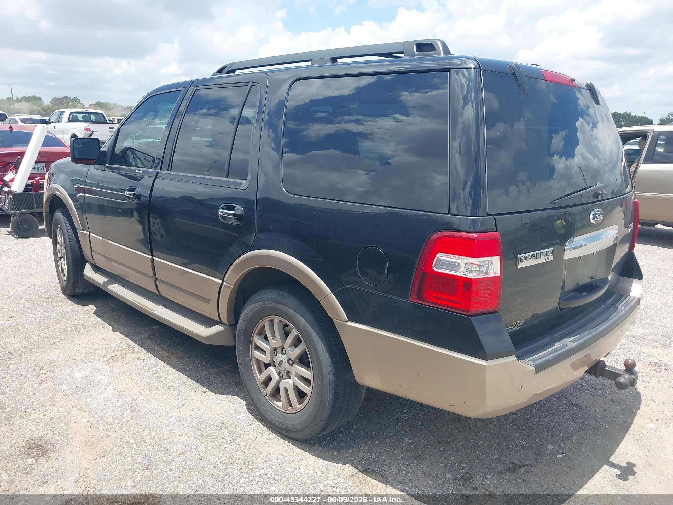 2014 Ford Expedition Xlt Gray vin: 1FMJU1H55EEF62707