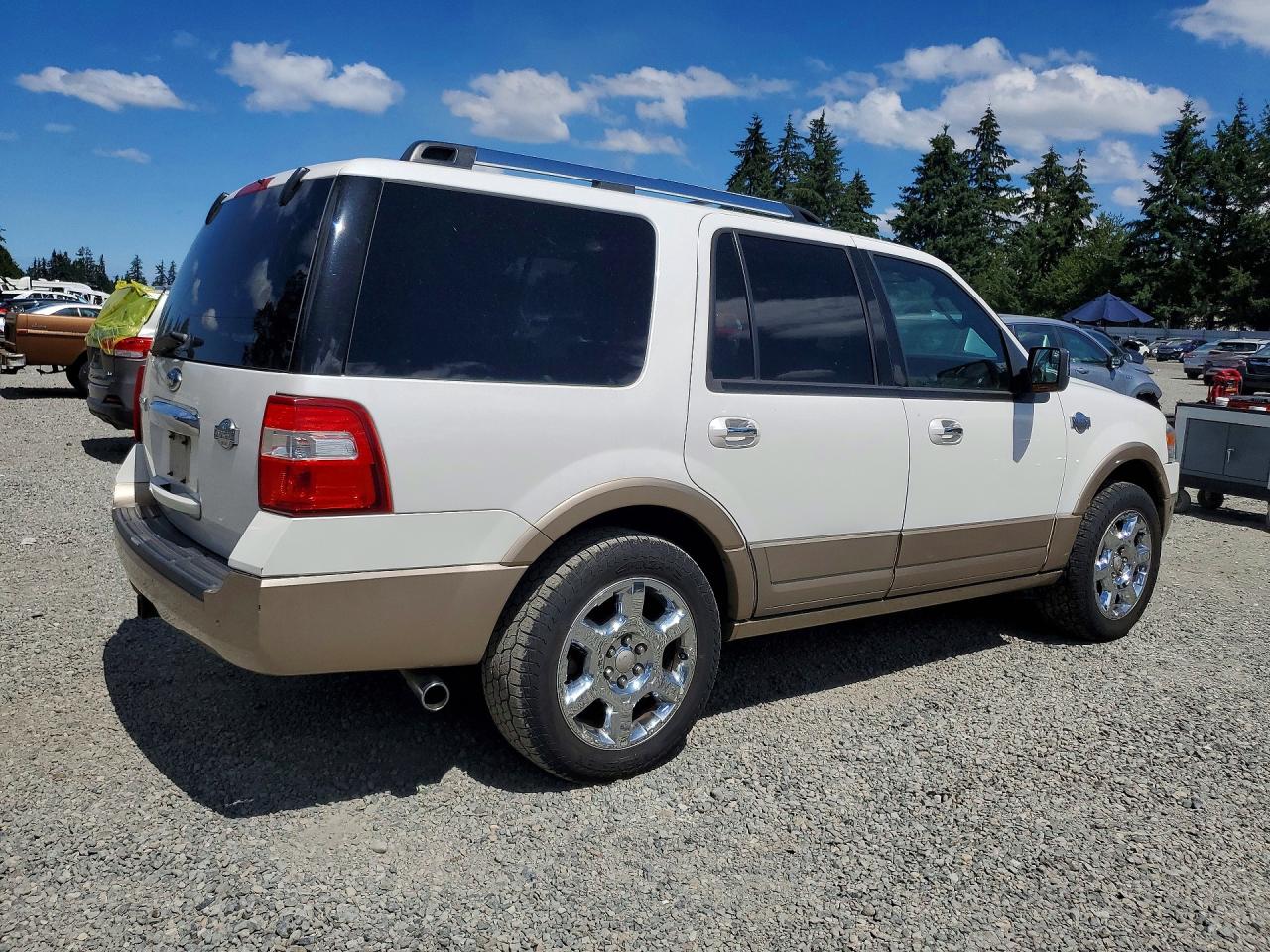 2014 Ford Expedition Xlt White vin: 1FMJU1H56EEF01978