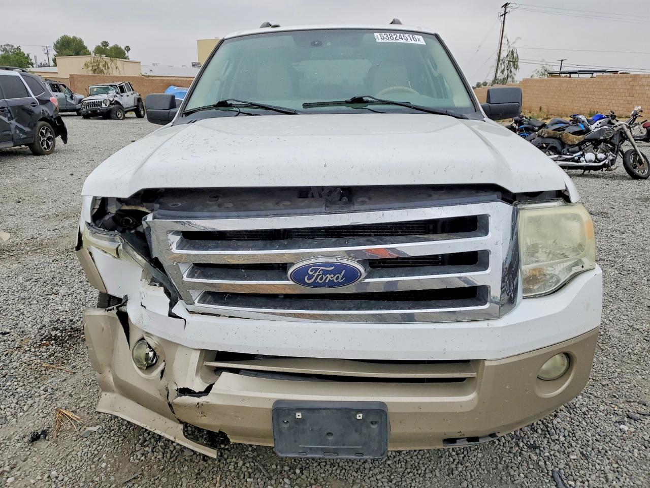 2010 Ford Expedition Eddie Bauer White vin: 1FMJU1H58AEB21521