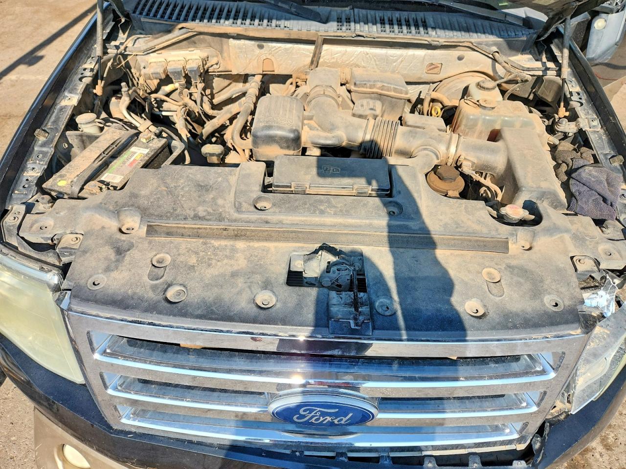 2011 Ford Expedition Xlt Черный vin: 1FMJU1H58BEF07972