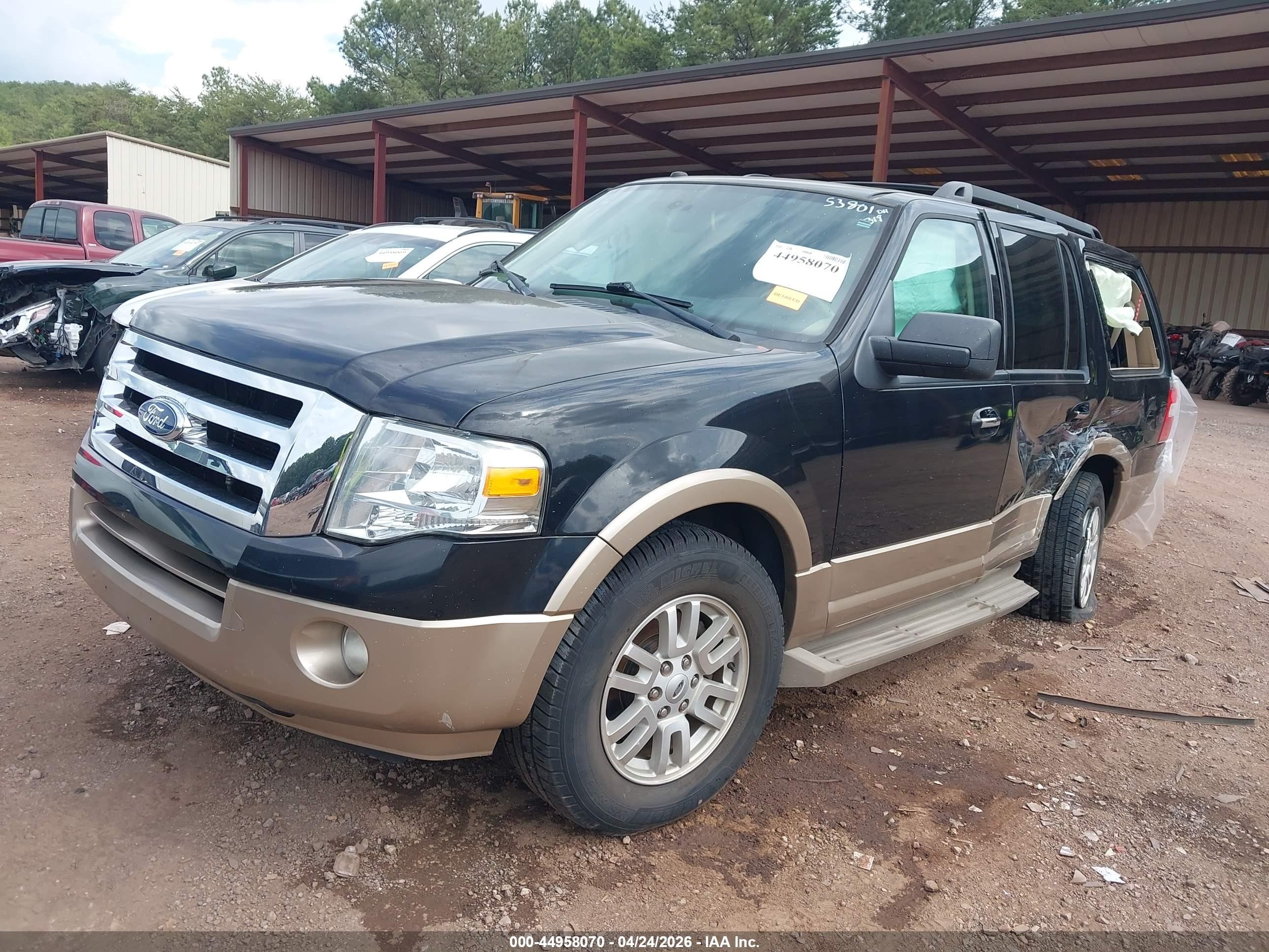 2012 Ford Expedition Xlt Black vin: 1FMJU1H58CEF14521