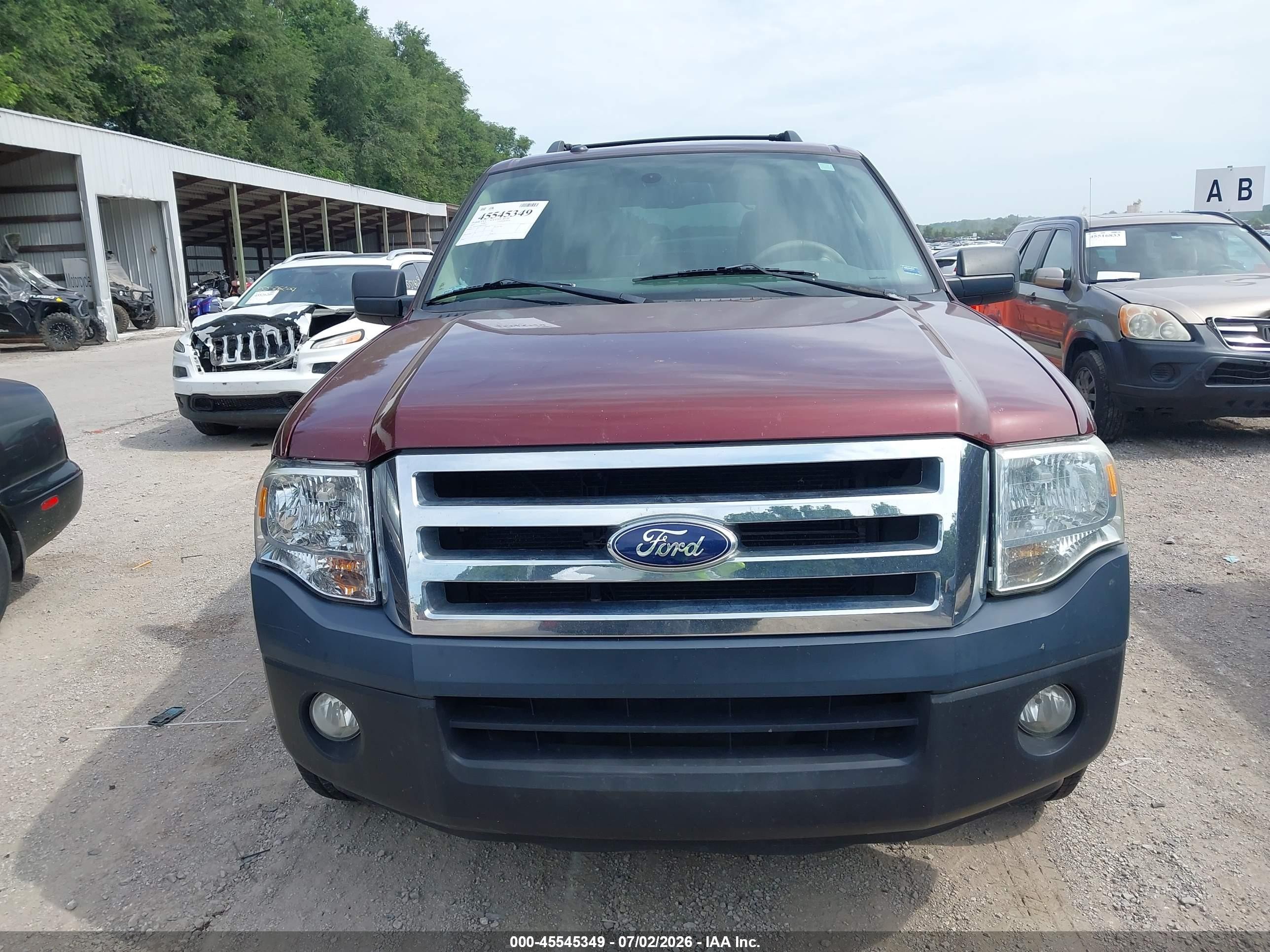 2013 Ford Expedition King Ranch/xlt Burgundy vin: 1FMJU1H58DEF01687