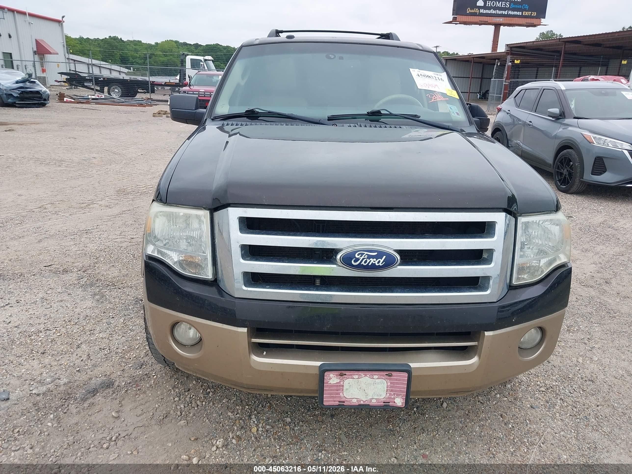 2013 Ford Expedition Xlt Dark Brown vin: 1FMJU1H58DEF66412