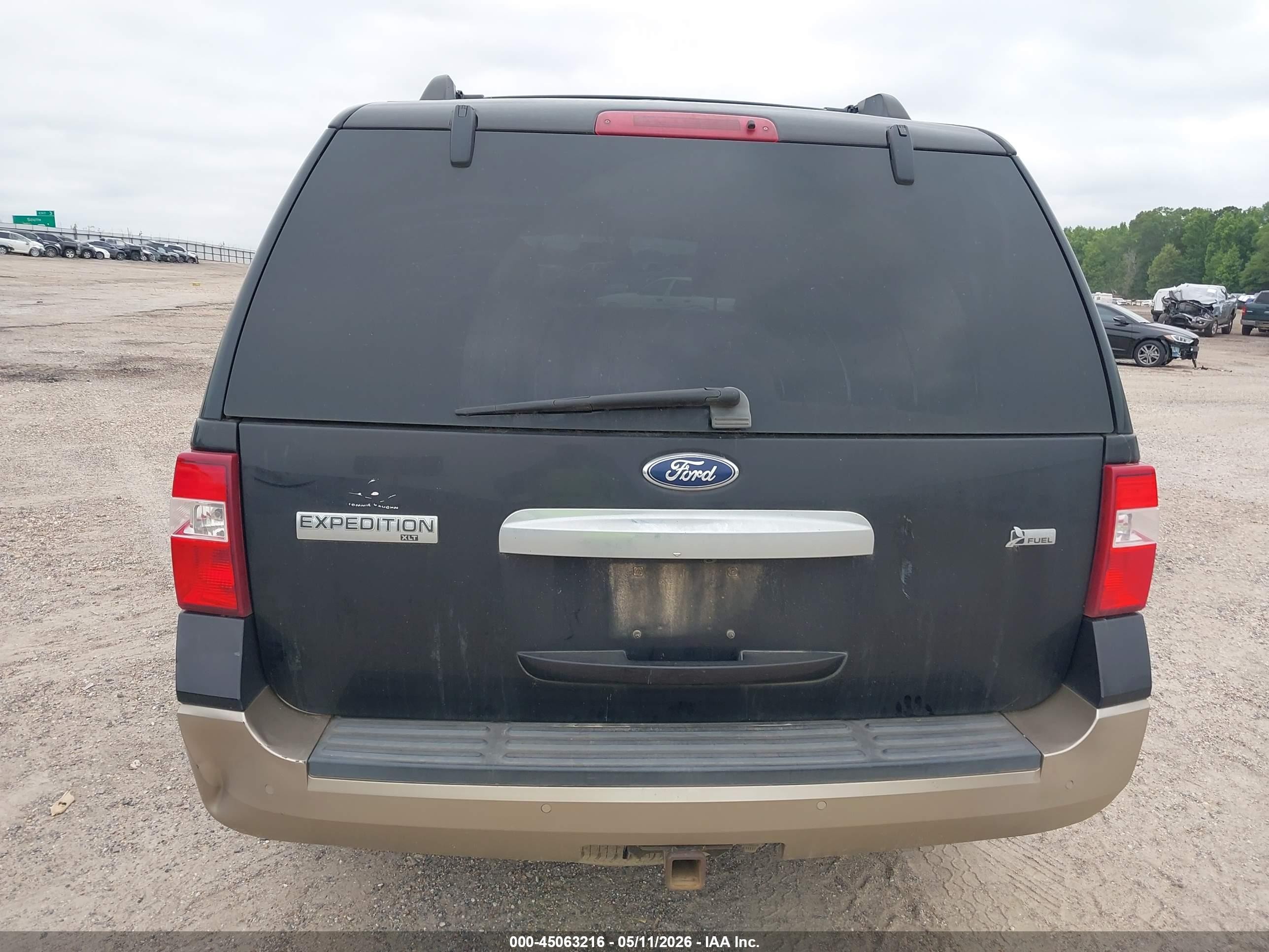 2013 Ford Expedition Xlt Dark Brown vin: 1FMJU1H58DEF66412