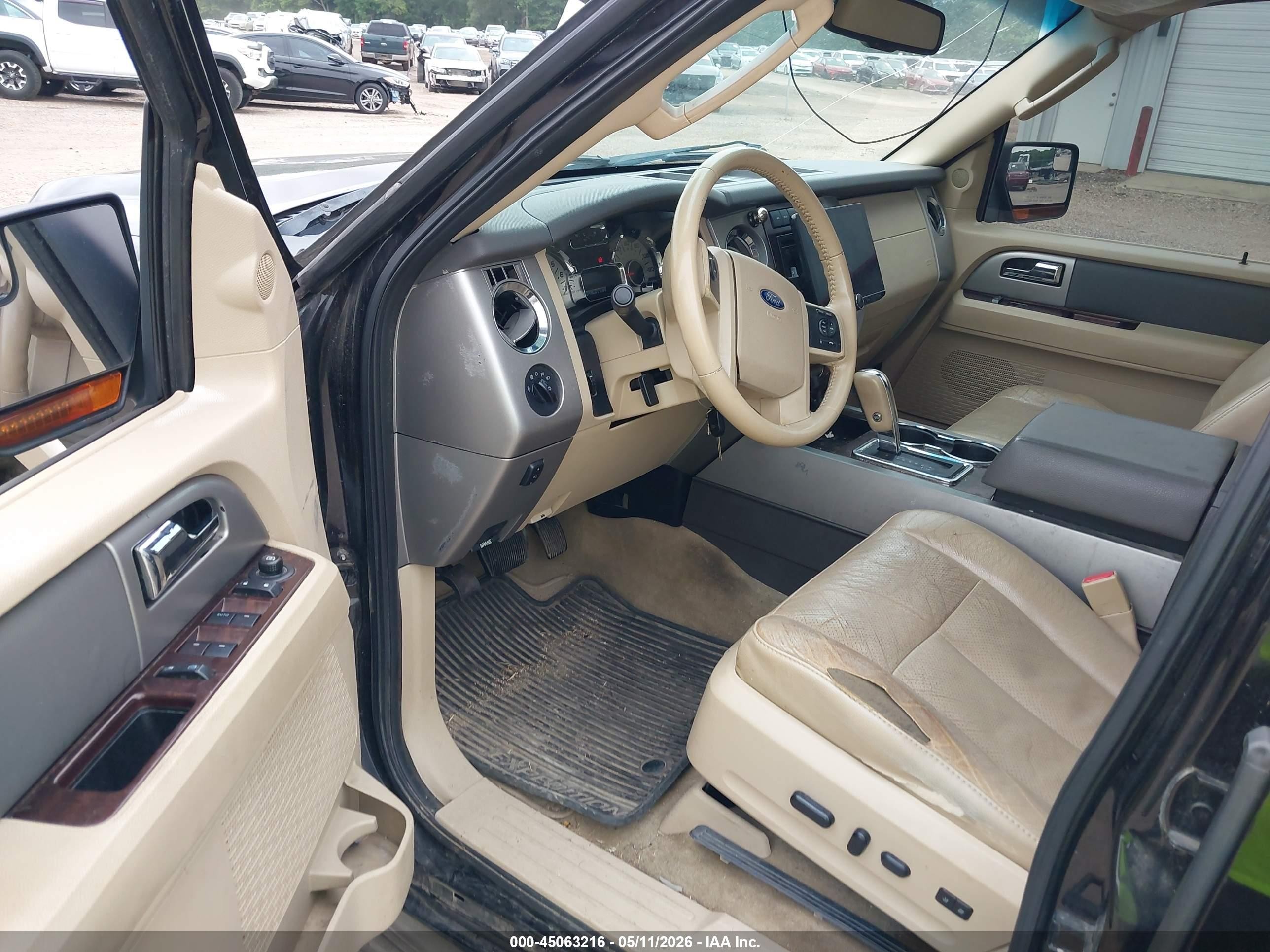 2013 Ford Expedition Xlt Dark Brown vin: 1FMJU1H58DEF66412
