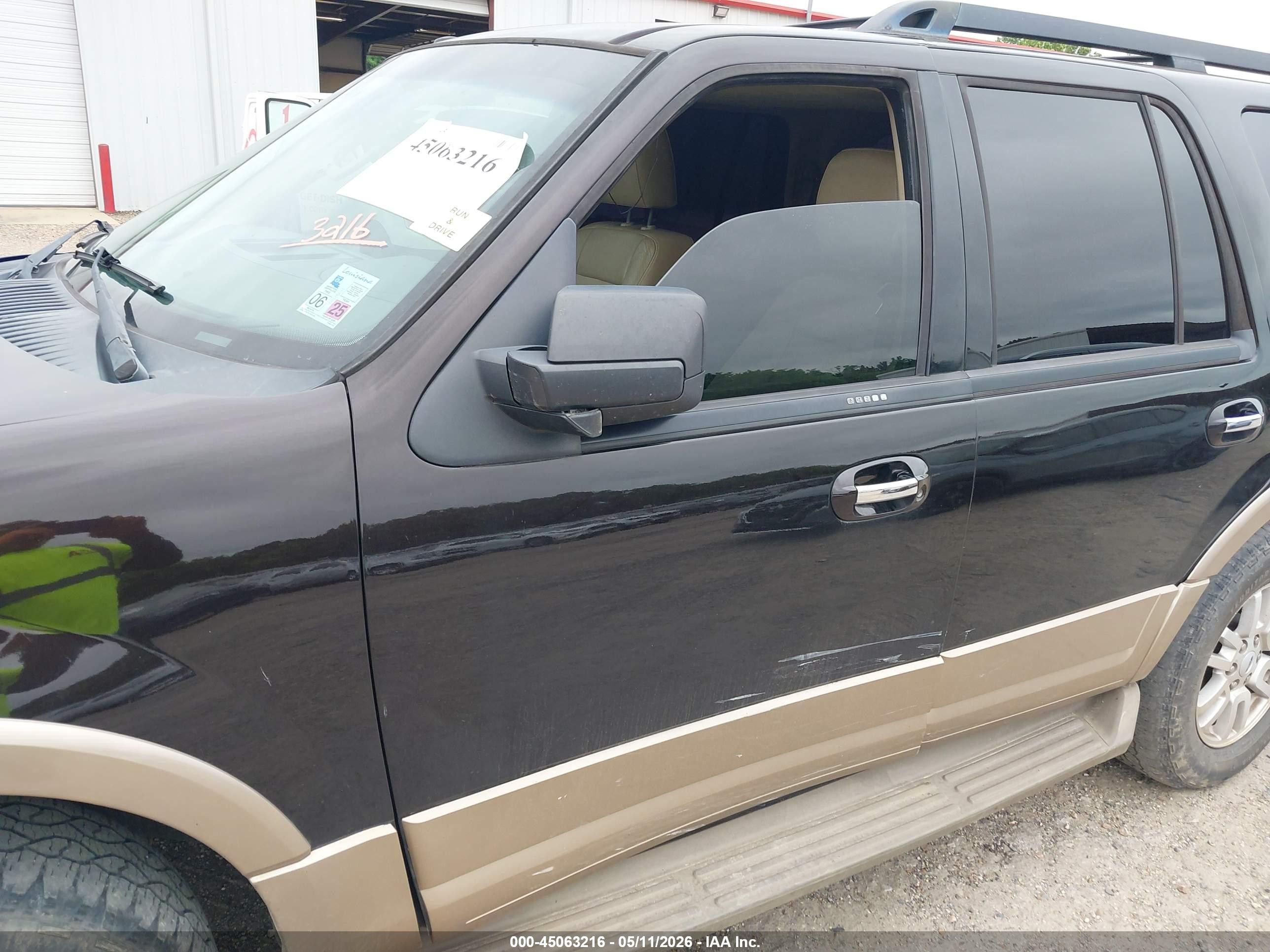 2013 Ford Expedition Xlt Dark Brown vin: 1FMJU1H58DEF66412