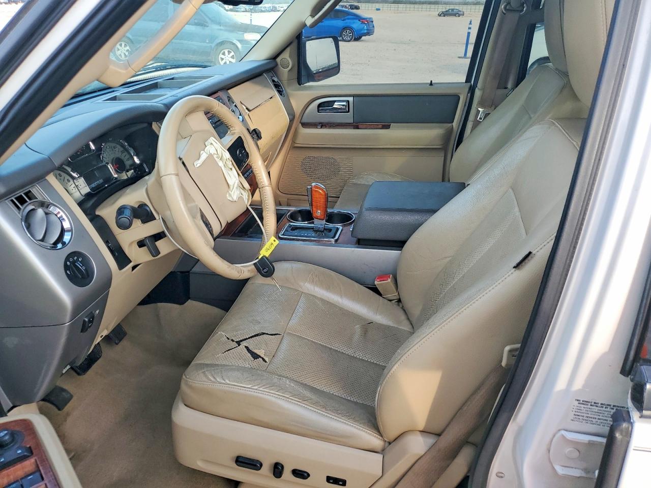 2010 Ford Expedition Eddie Bauer White vin: 1FMJU1H59AEB64040