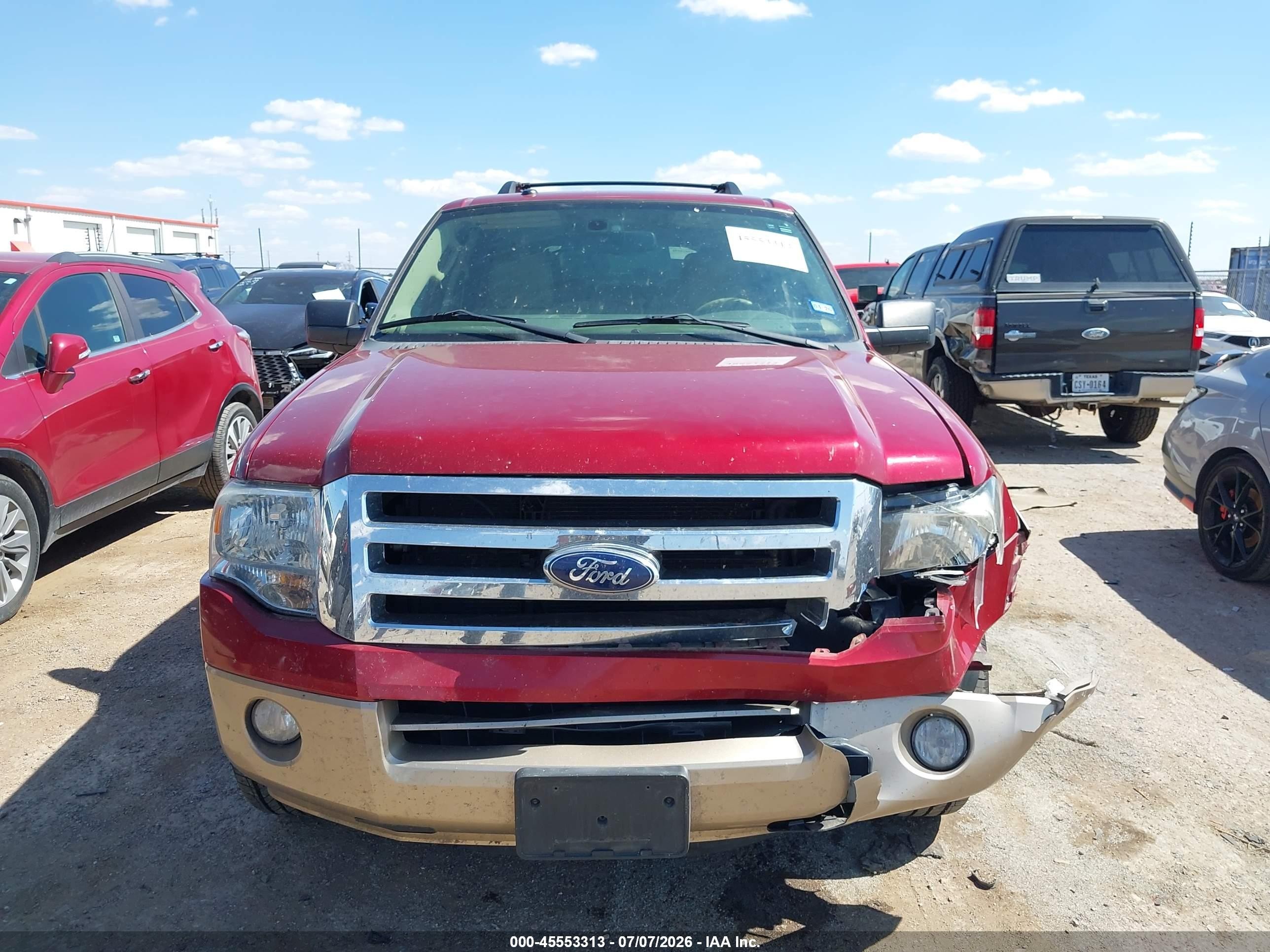 2014 Ford Expedition Xlt Темно-бордовый vin: 1FMJU1H59EEF21531