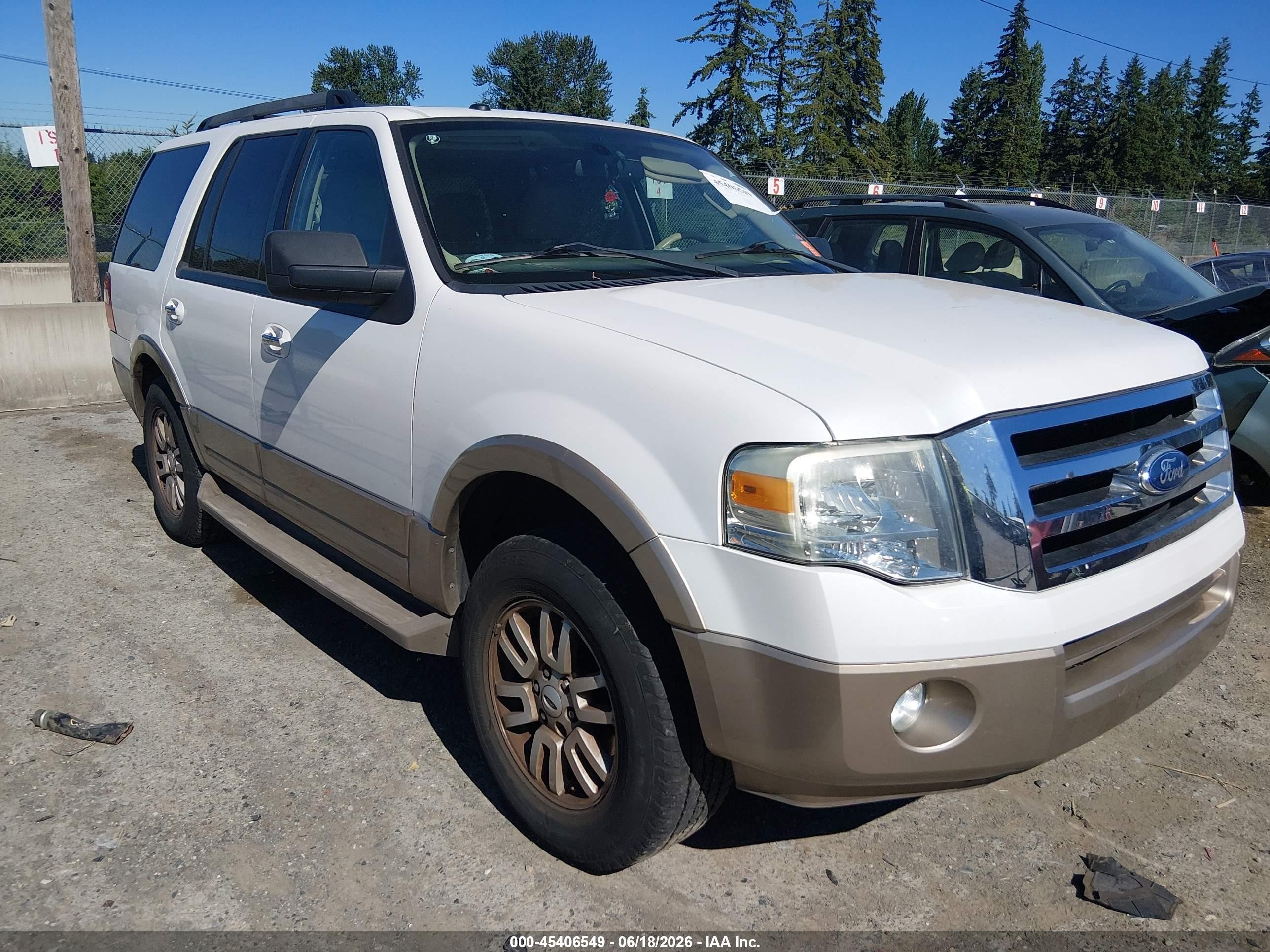 2011 Ford Expedition King Ranch/xlt White vin: 1FMJU1H5XBEF02112