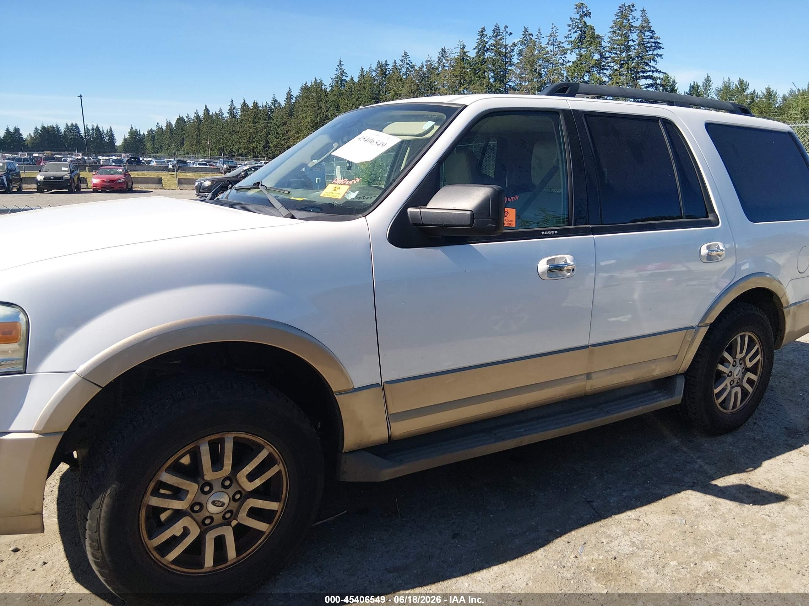 2011 Ford Expedition King Ranch/xlt White vin: 1FMJU1H5XBEF02112
