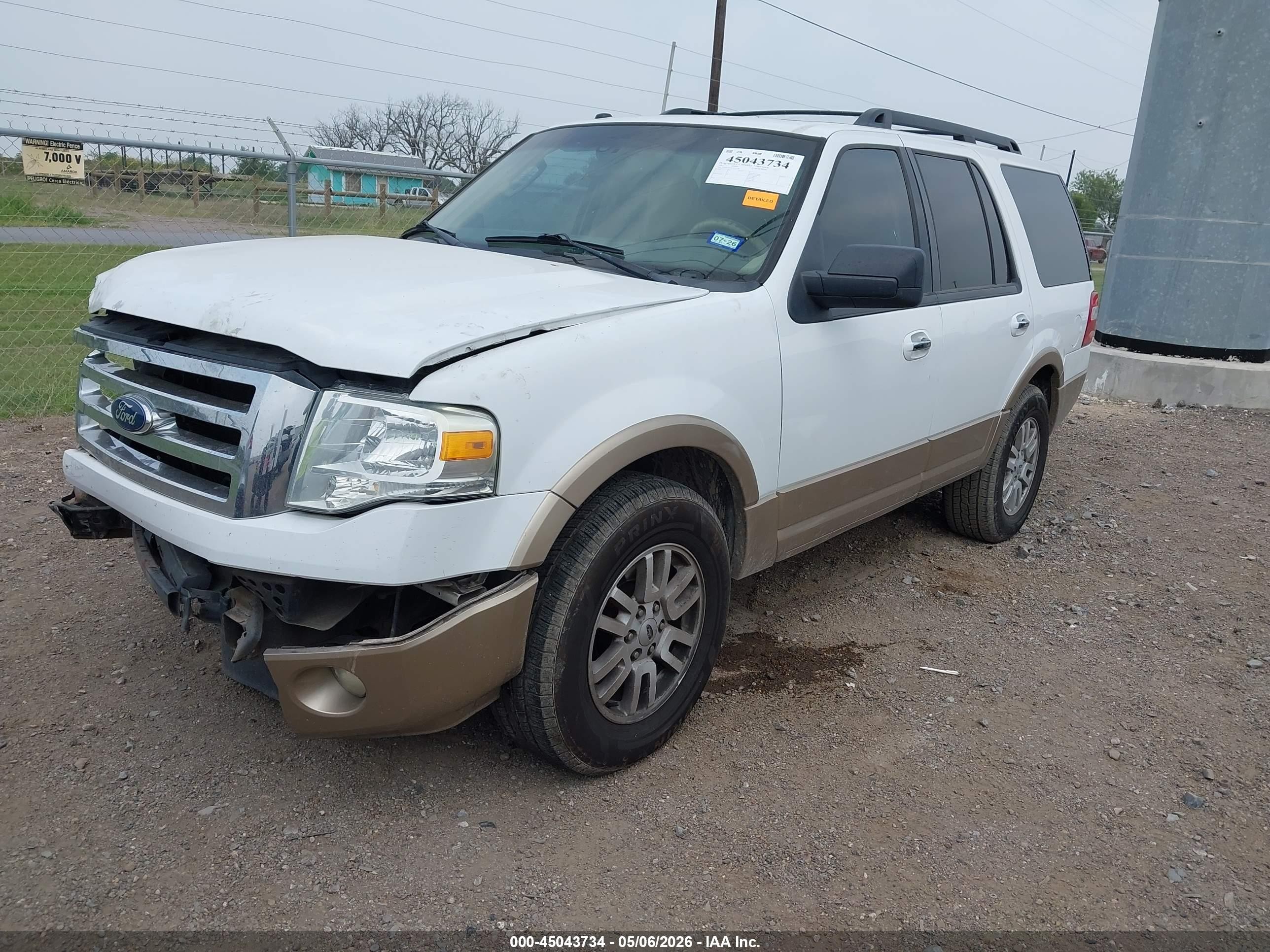 2012 Ford Expedition Xlt Белый vin: 1FMJU1H5XCEF15248