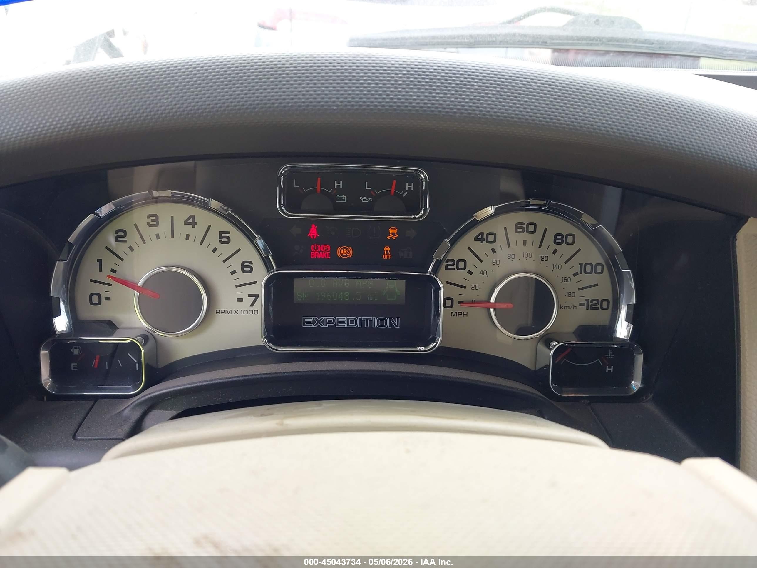 2012 Ford Expedition Xlt Белый vin: 1FMJU1H5XCEF15248