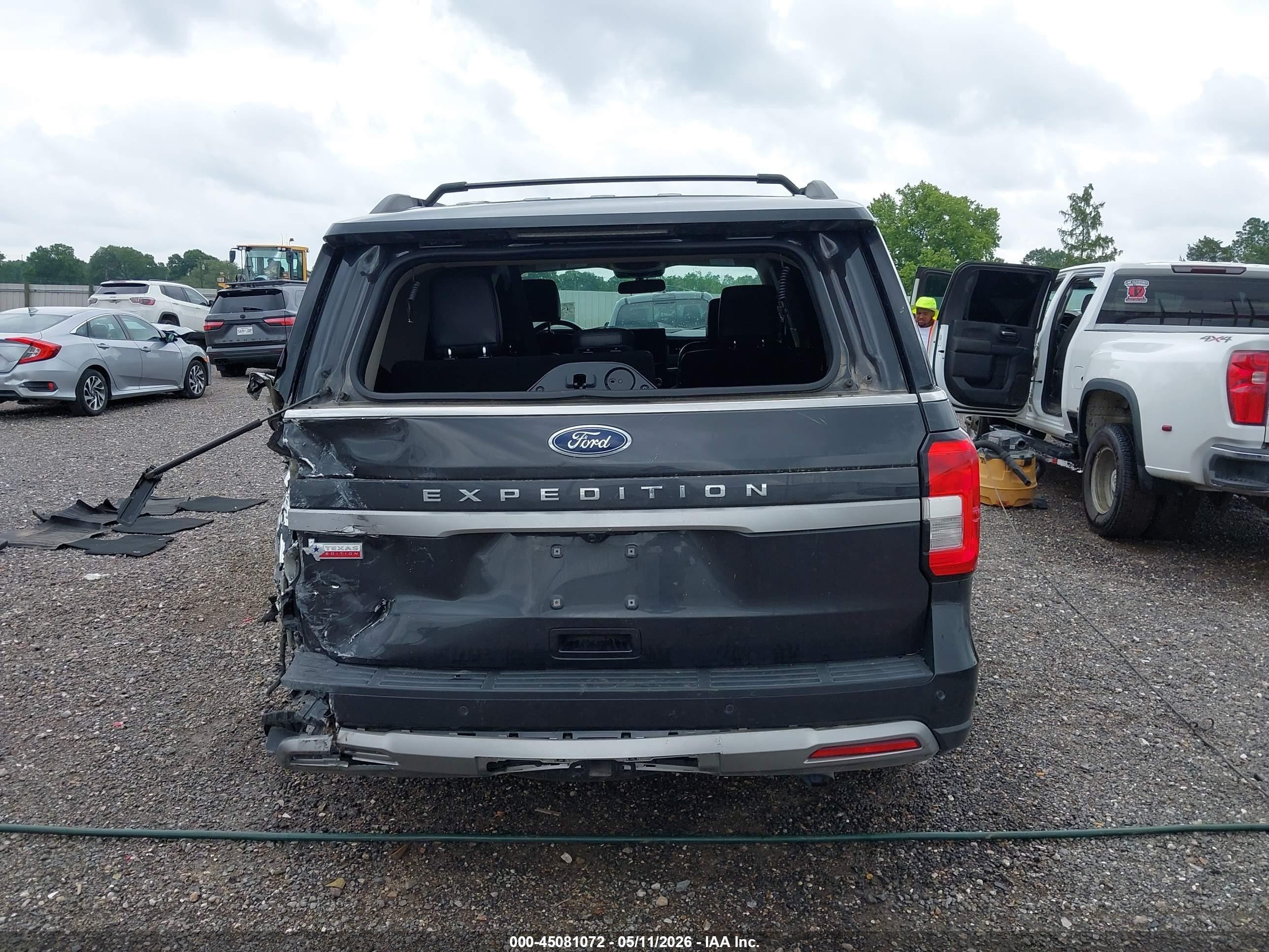 2023 Ford Expedition Xlt Серый vin: 1FMJU1H89PEA09796