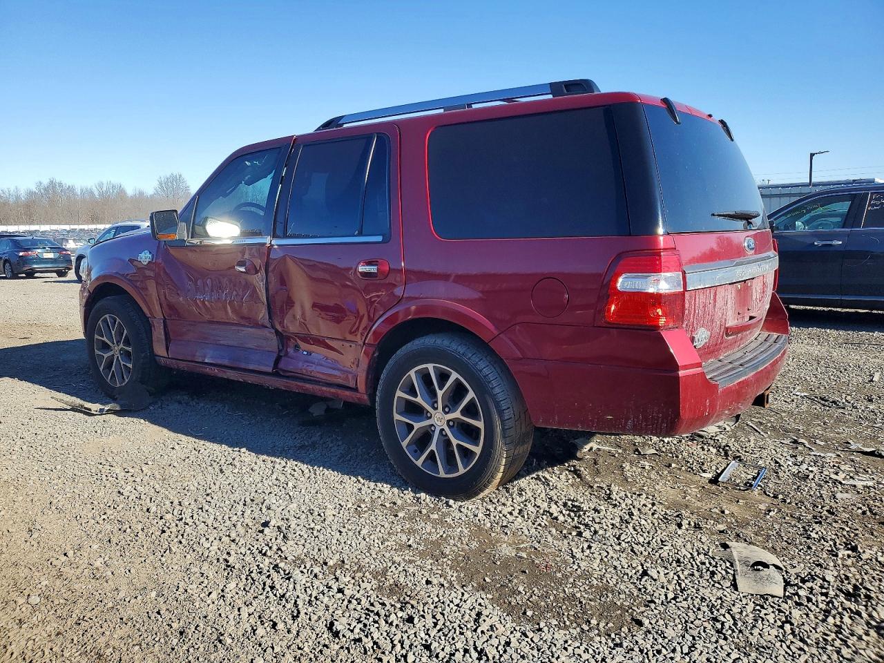 2015 Ford Expedition Xlt Красный vin: 1FMJU1HT0FEF10918