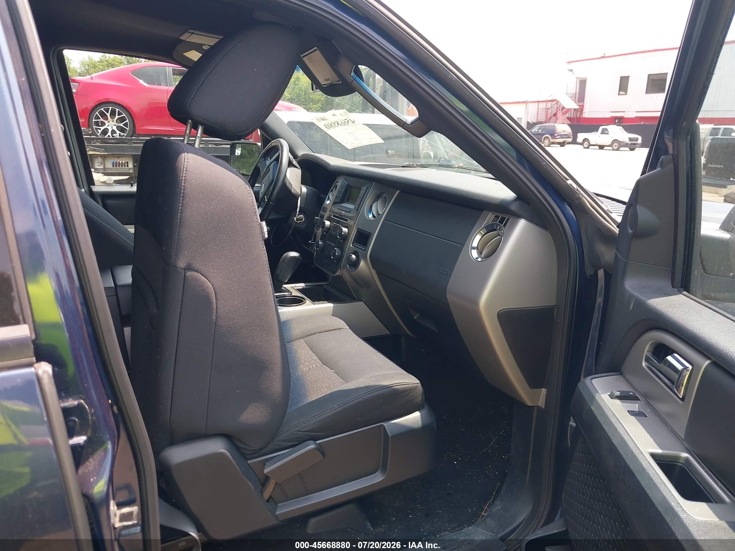 2015 Ford Expedition Xlt Blue vin: 1FMJU1HT4FEF49432