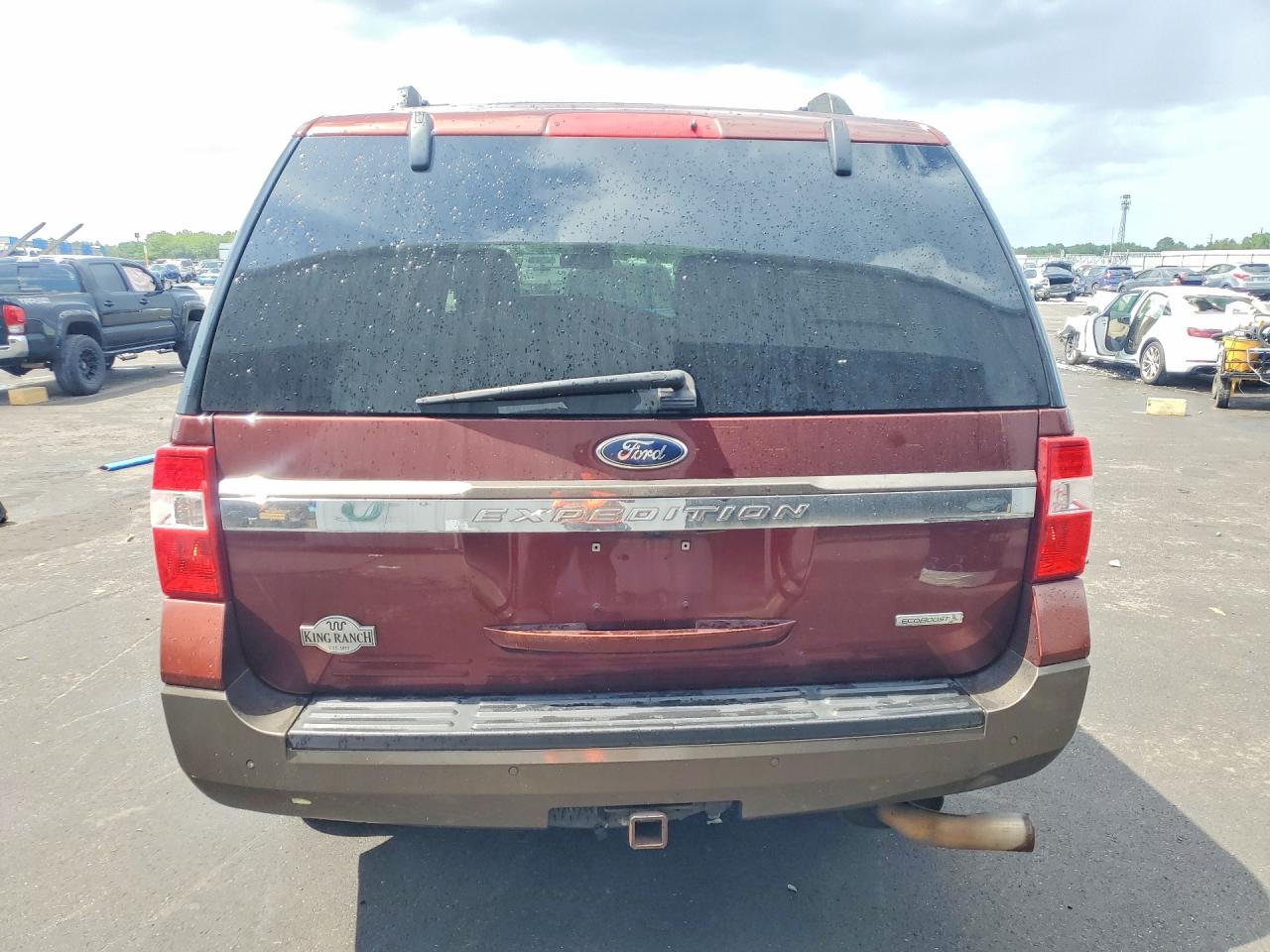 2015 Ford Expedition Xlt Brown vin: 1FMJU1HT6FEF41638