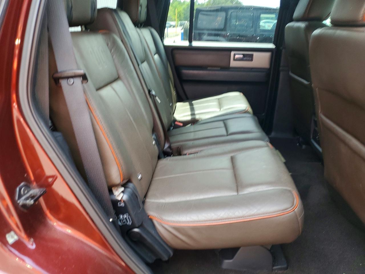 2015 Ford Expedition Xlt Brown vin: 1FMJU1HT6FEF41638