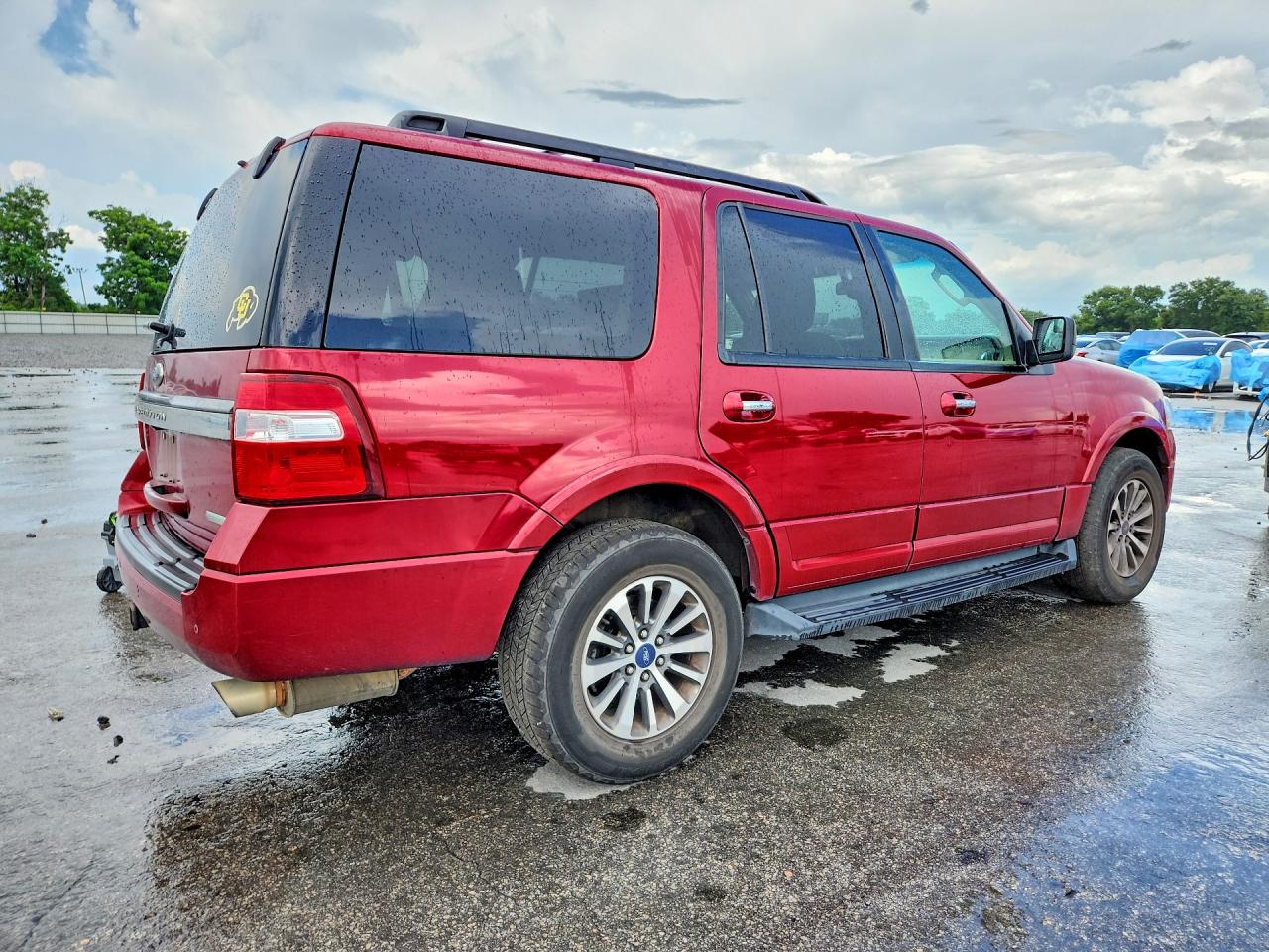 2015 Ford Expedition Xlt Red vin: 1FMJU1HT7FEF23116