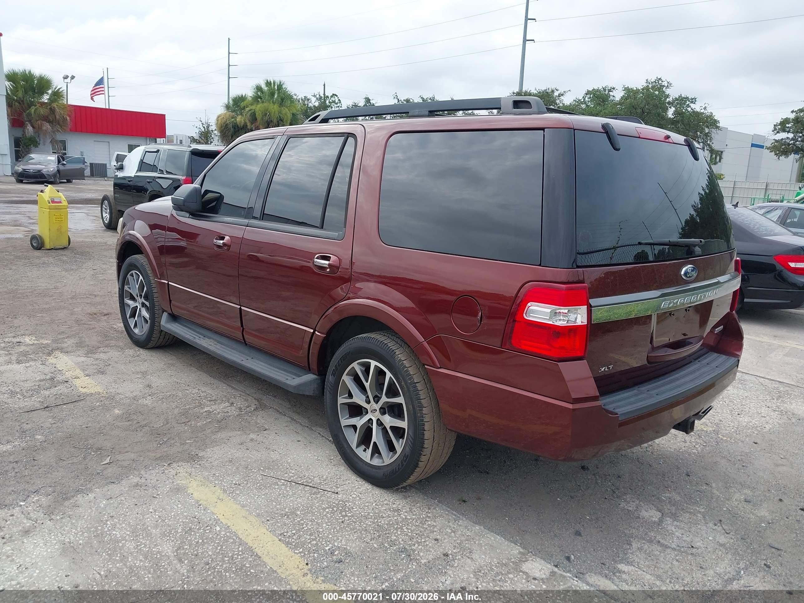 2015 Ford Expedition Xlt Dark Brown vin: 1FMJU1HT7FEF23228