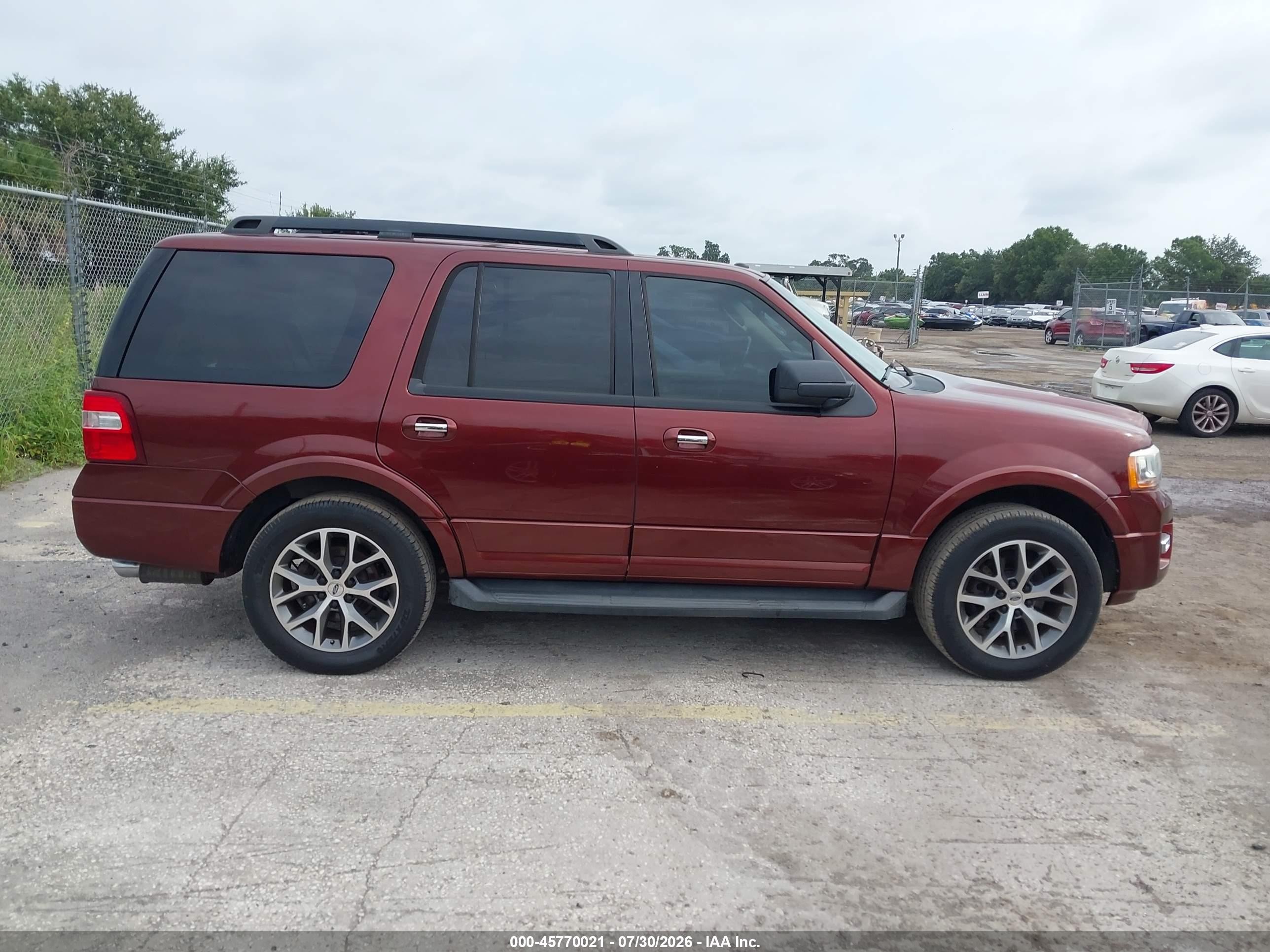 2015 Ford Expedition Xlt Dark Brown vin: 1FMJU1HT7FEF23228