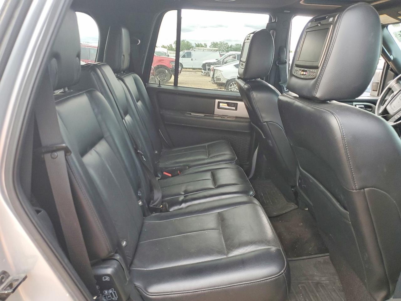 2015 Ford Expedition Gray vin: 1FMJU1HT8FEF00234