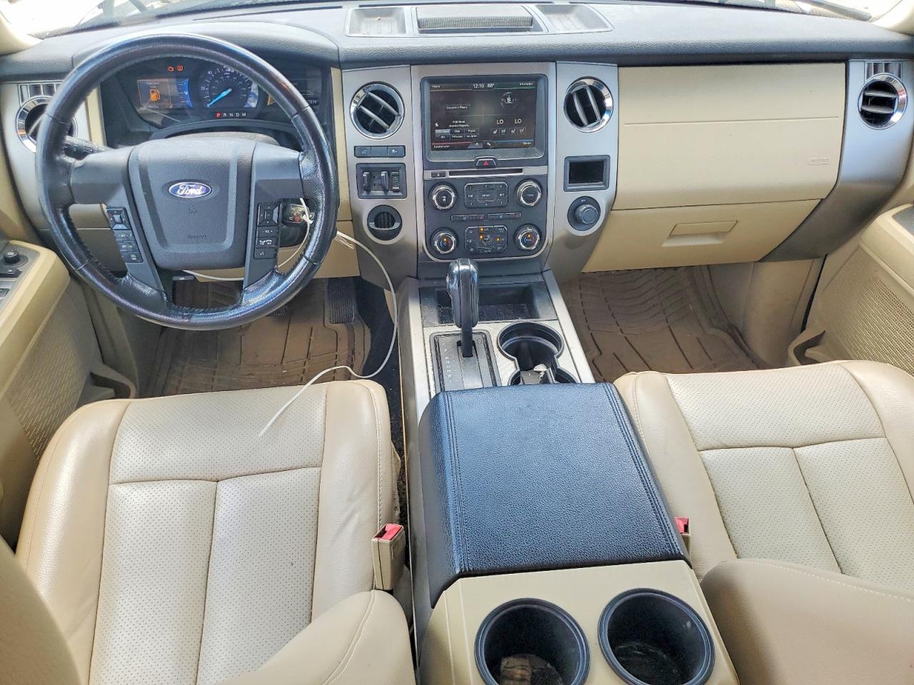 2015 Ford Expedition Xlt White vin: 1FMJU1HT8FEF10522