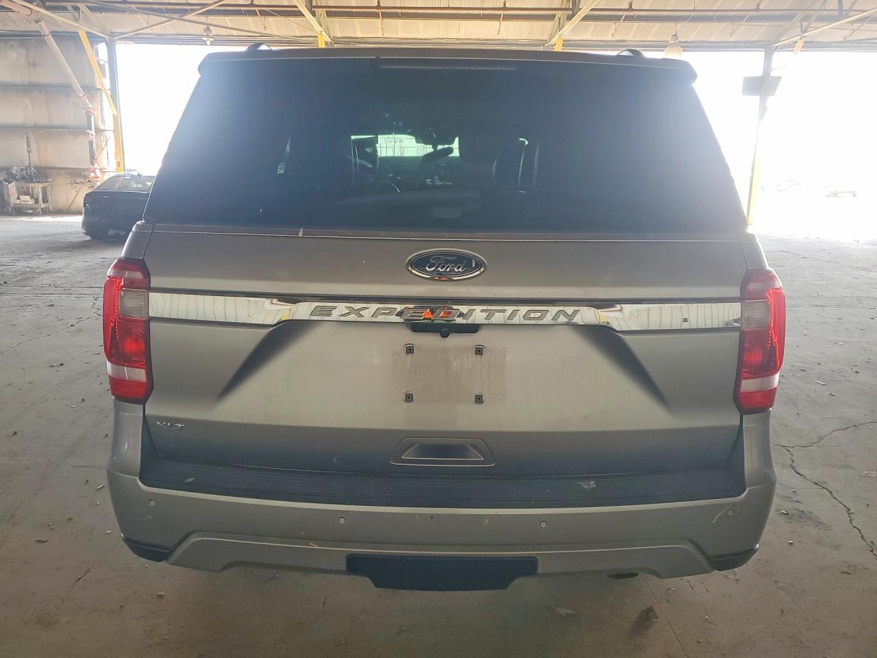 2020 Ford Expedition Xlt Silver vin: 1FMJU1HT9LEA90426