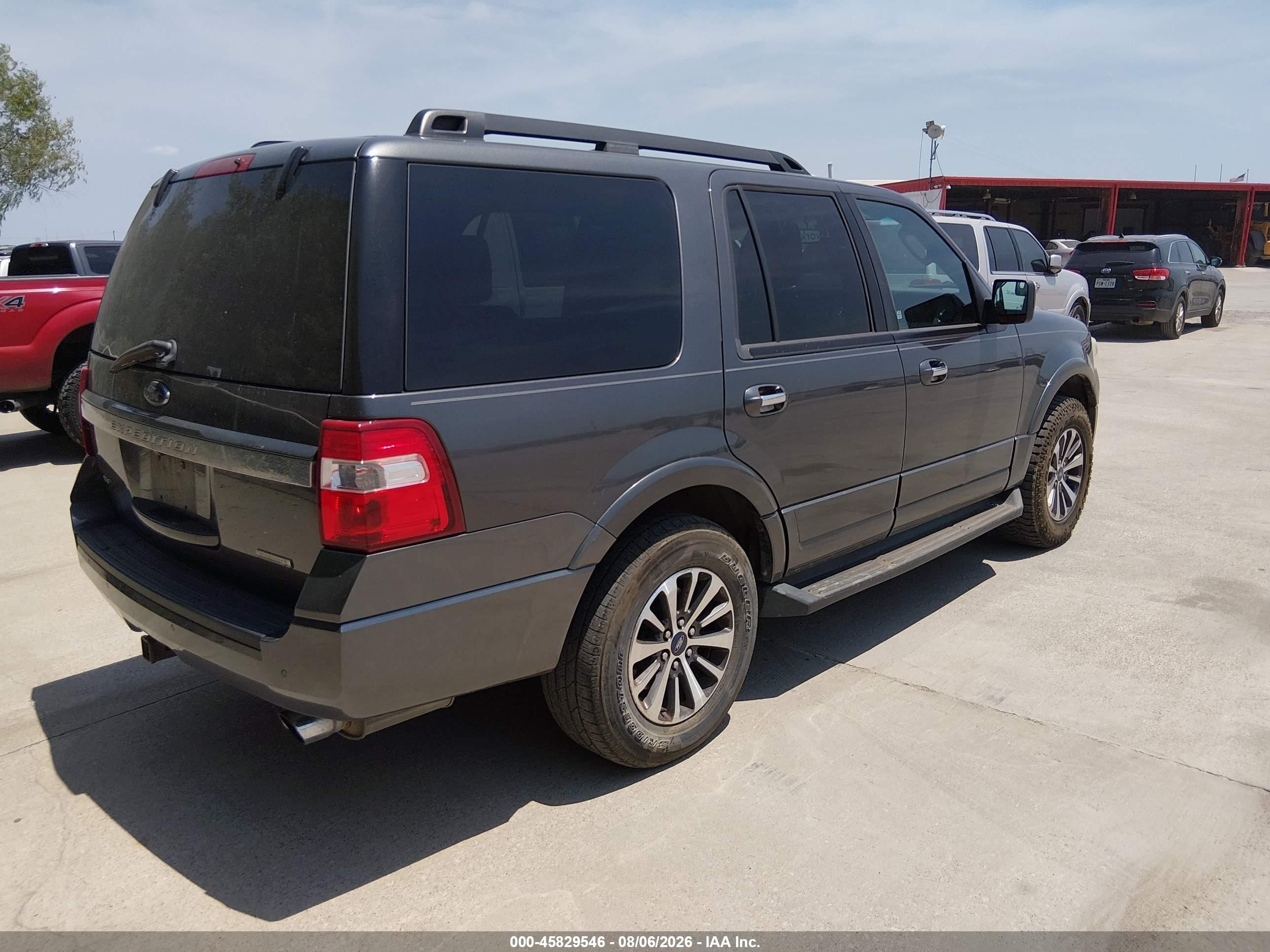 2015 Ford Expedition Xlt Gray vin: 1FMJU1HTXFEF09467