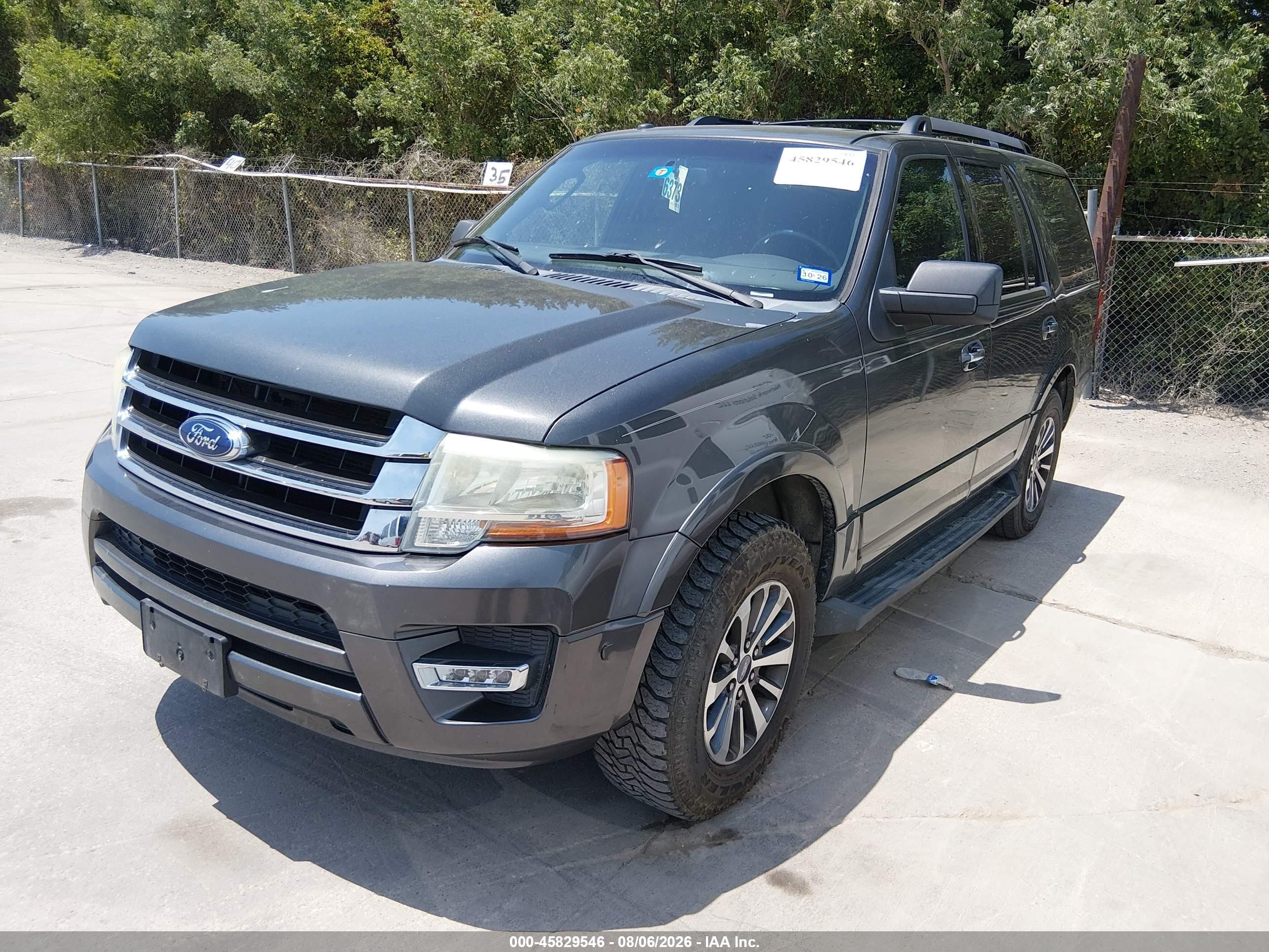 2015 Ford Expedition Xlt Gray vin: 1FMJU1HTXFEF09467