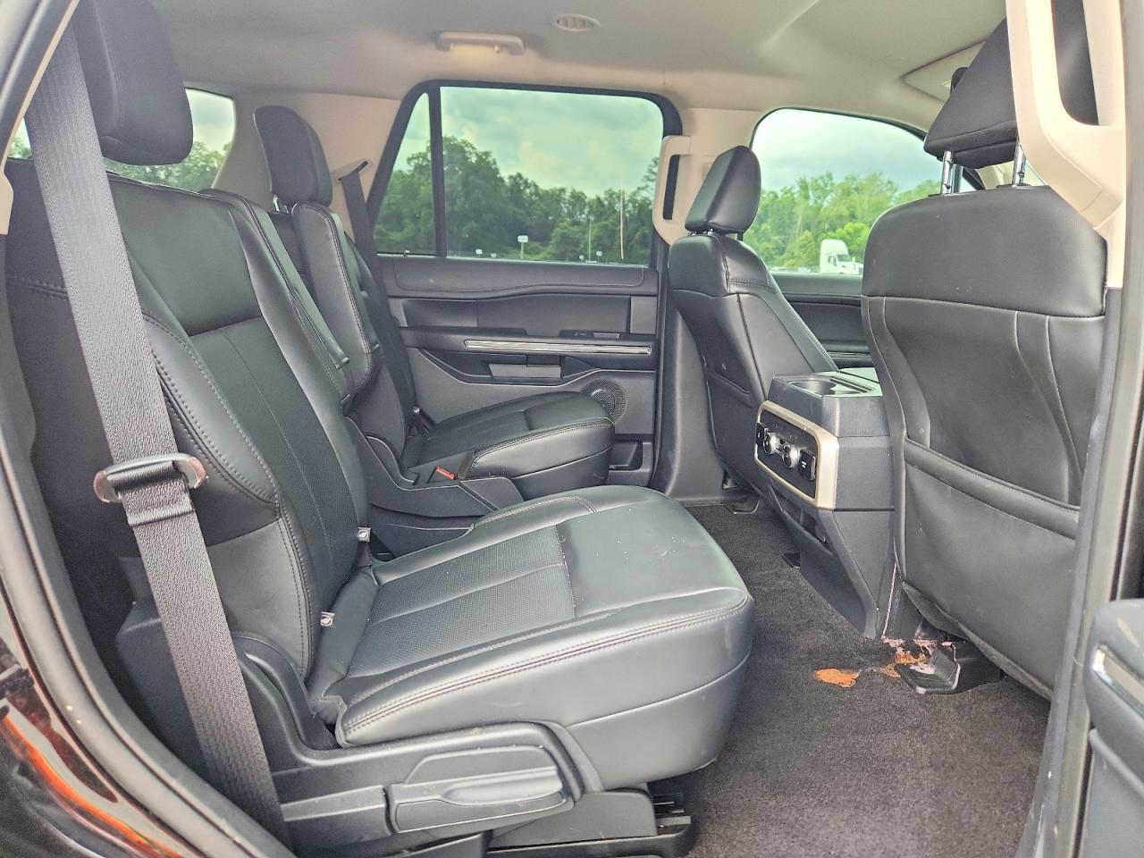 2022 Ford Expedition Xlt Black vin: 1FMJU1HTXNEA54831