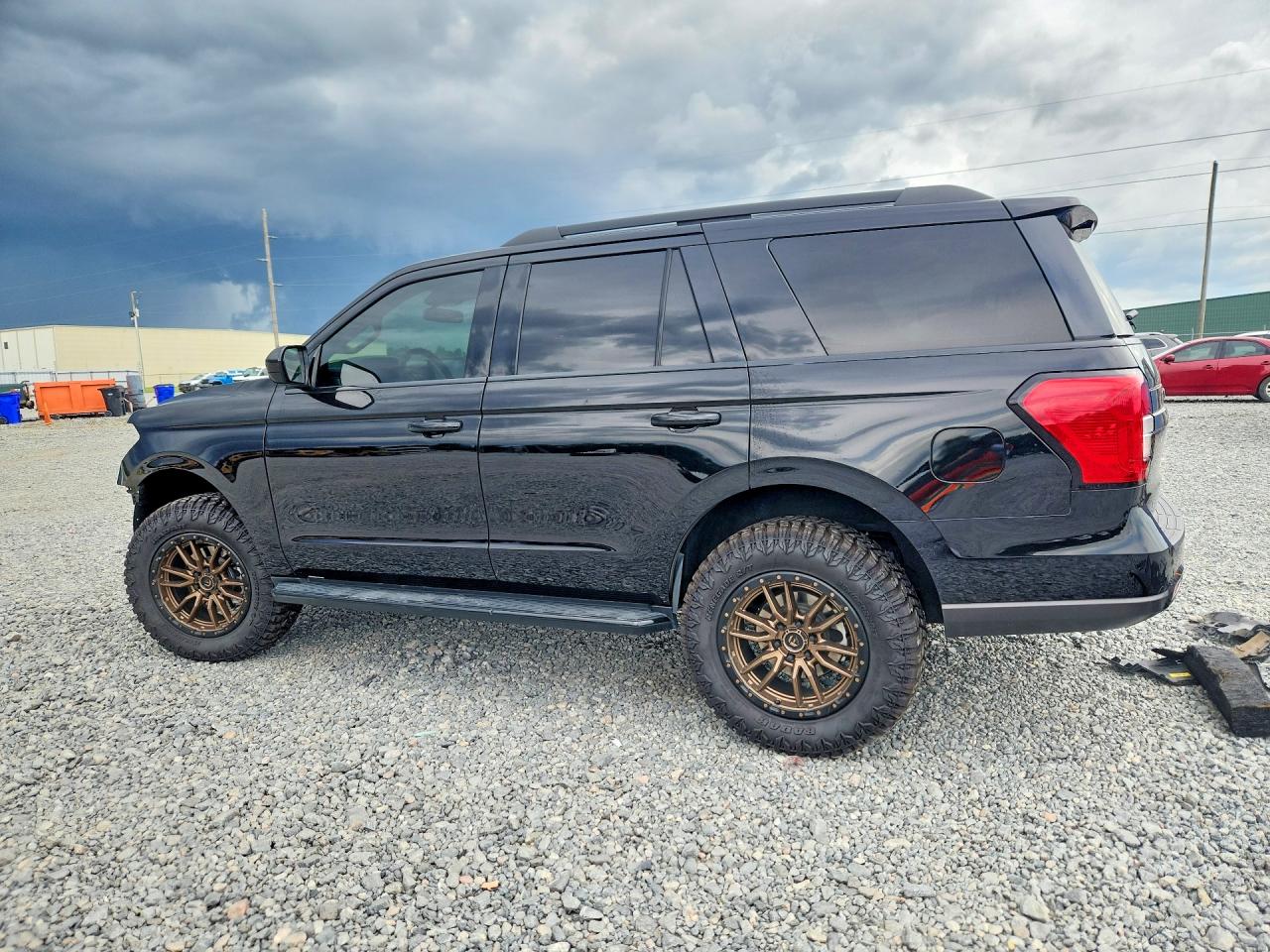 2022 Ford Expedition Xlt Black vin: 1FMJU1HTXNEA54831