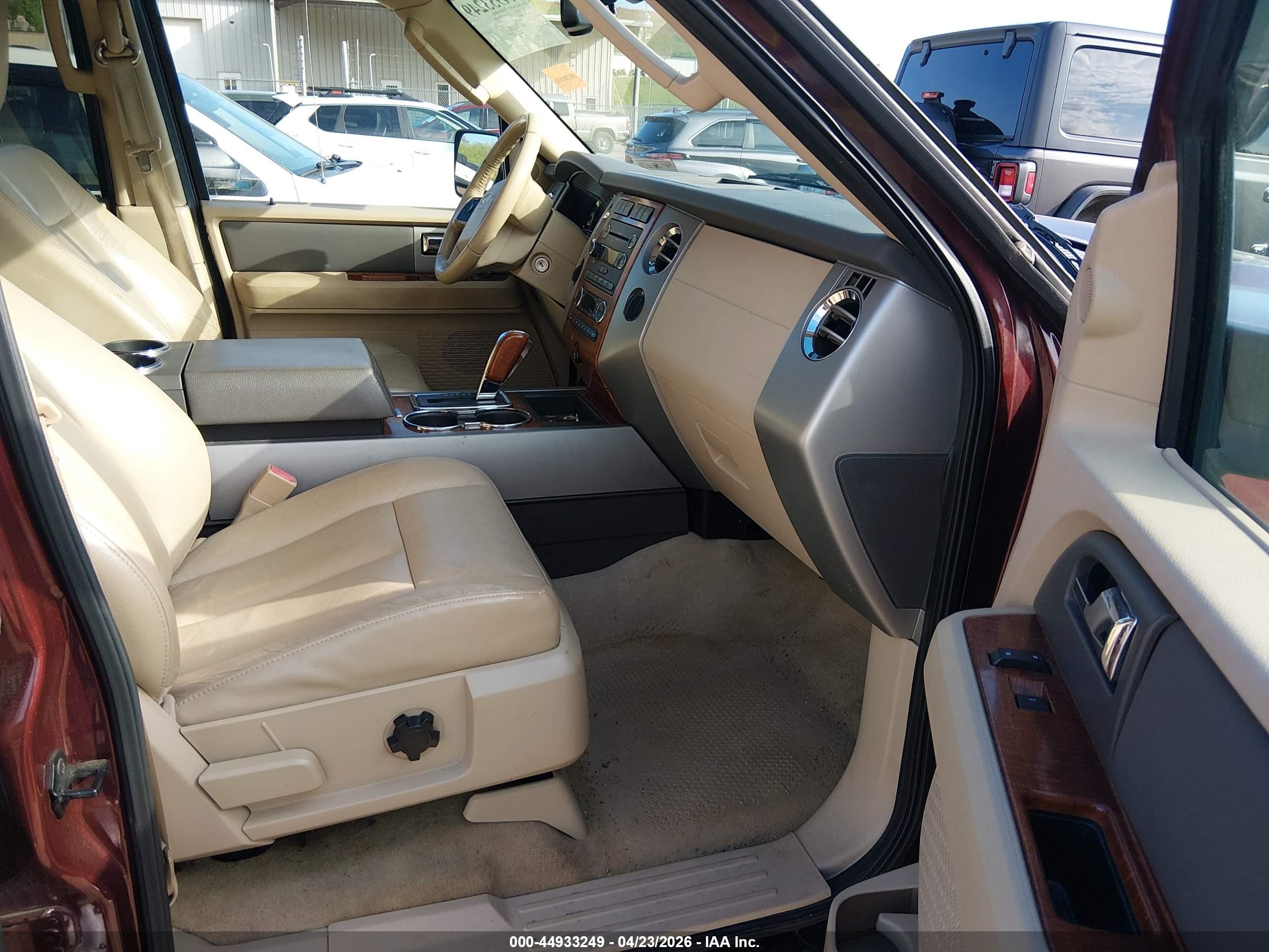 2010 Ford Expedition Eddie Bauer/king Ranch Темно-бордовый vin: 1FMJU1J50AEB59156